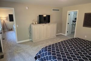 Alquiler Vacacional - New Construction Home in Port Huron with Game Room