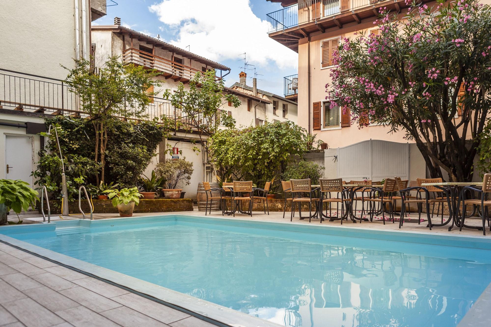 Vista Exterior epOche Hotel Zanella 1889