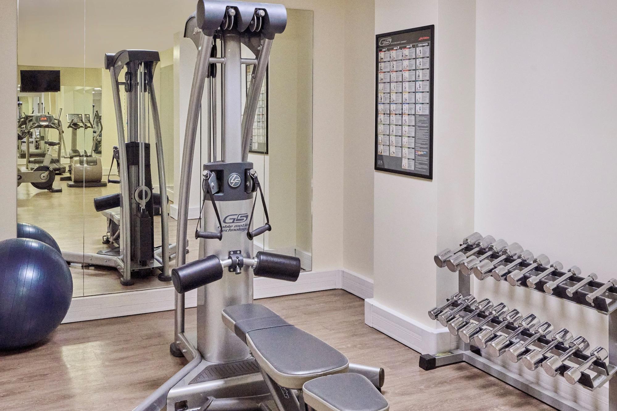 Gimnasio Fraser Suites Harmonie Paris La Défense
