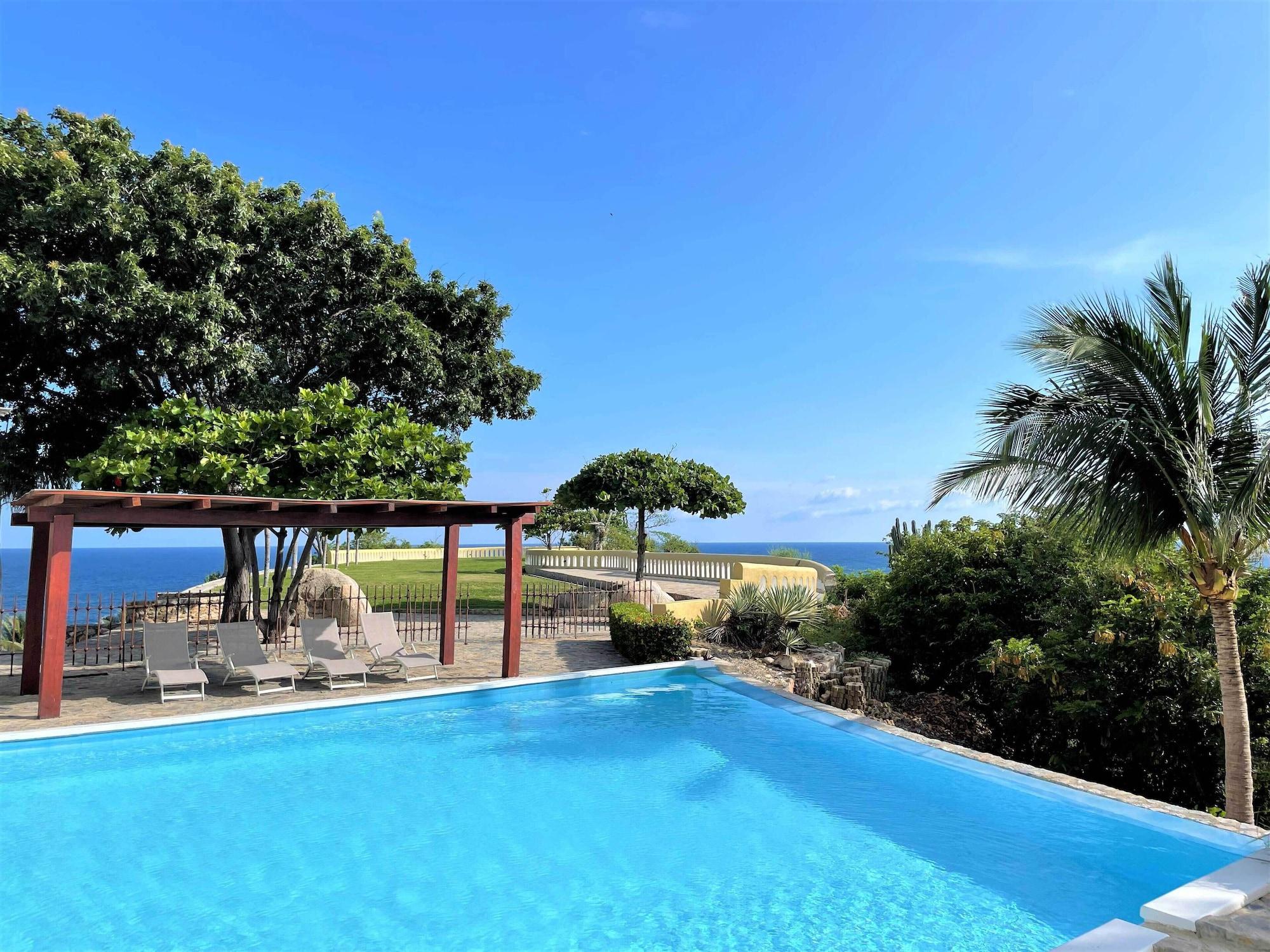 Playa Villas & Resort Luz de Luna