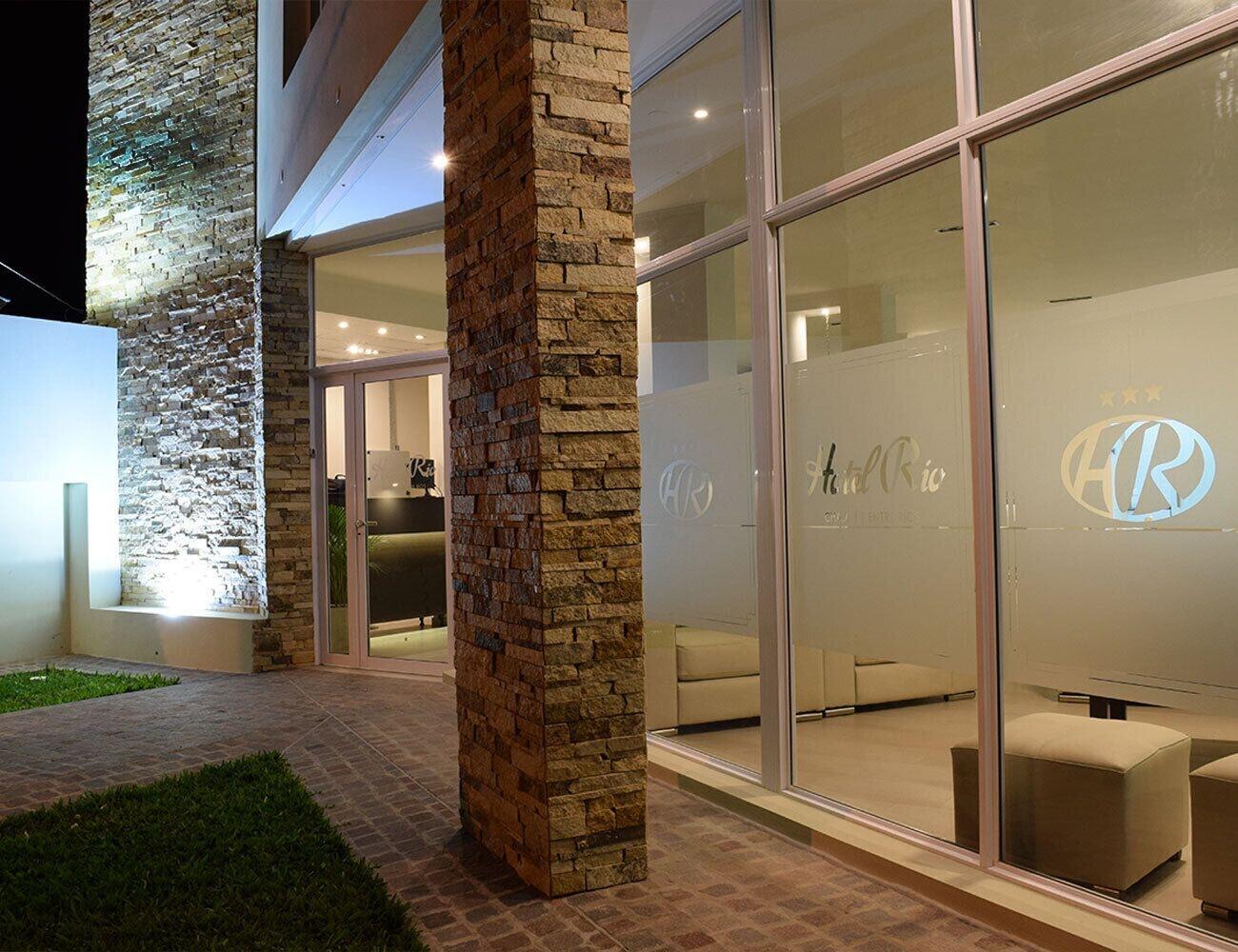 Vista Exterior Hotel Rio