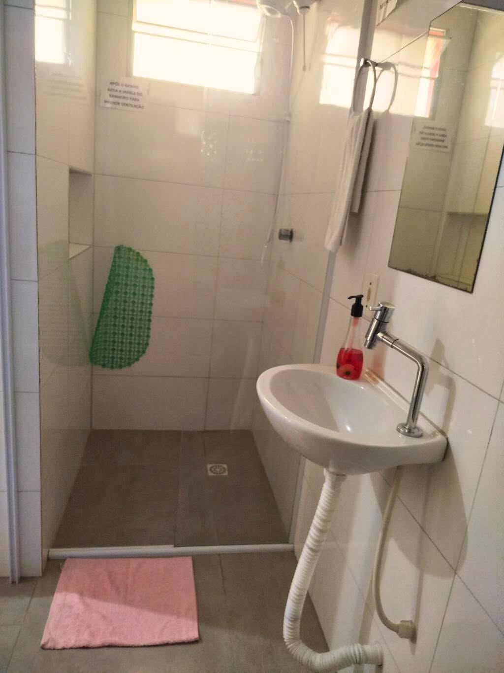 Baño Pousada Executiva SolRiso Aeroporto Florianópolis