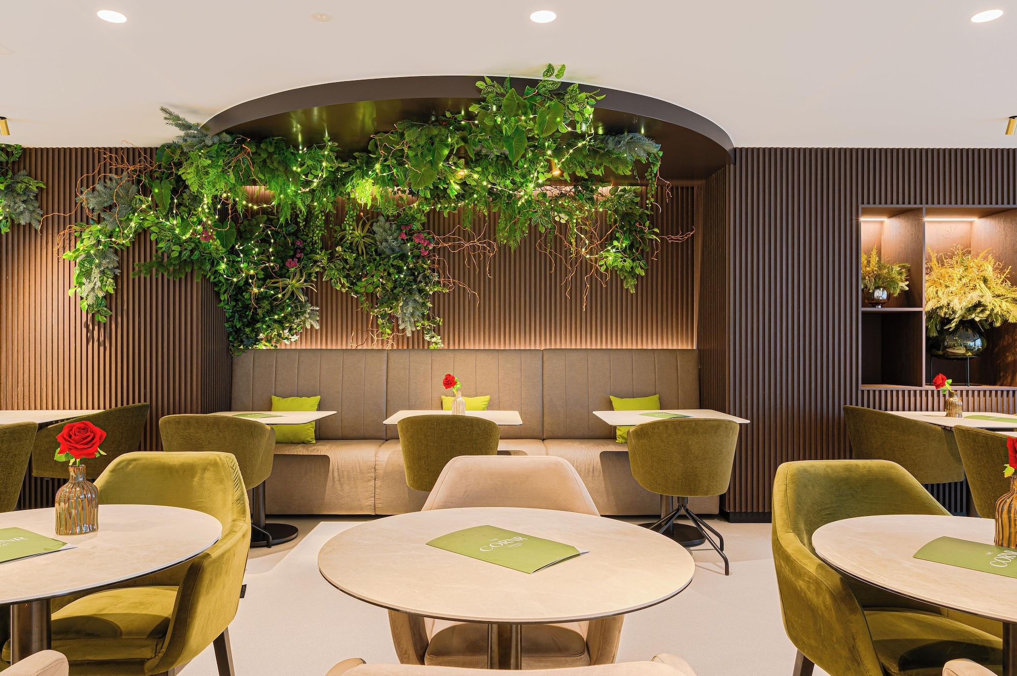 Restaurant The CORNR Hotel