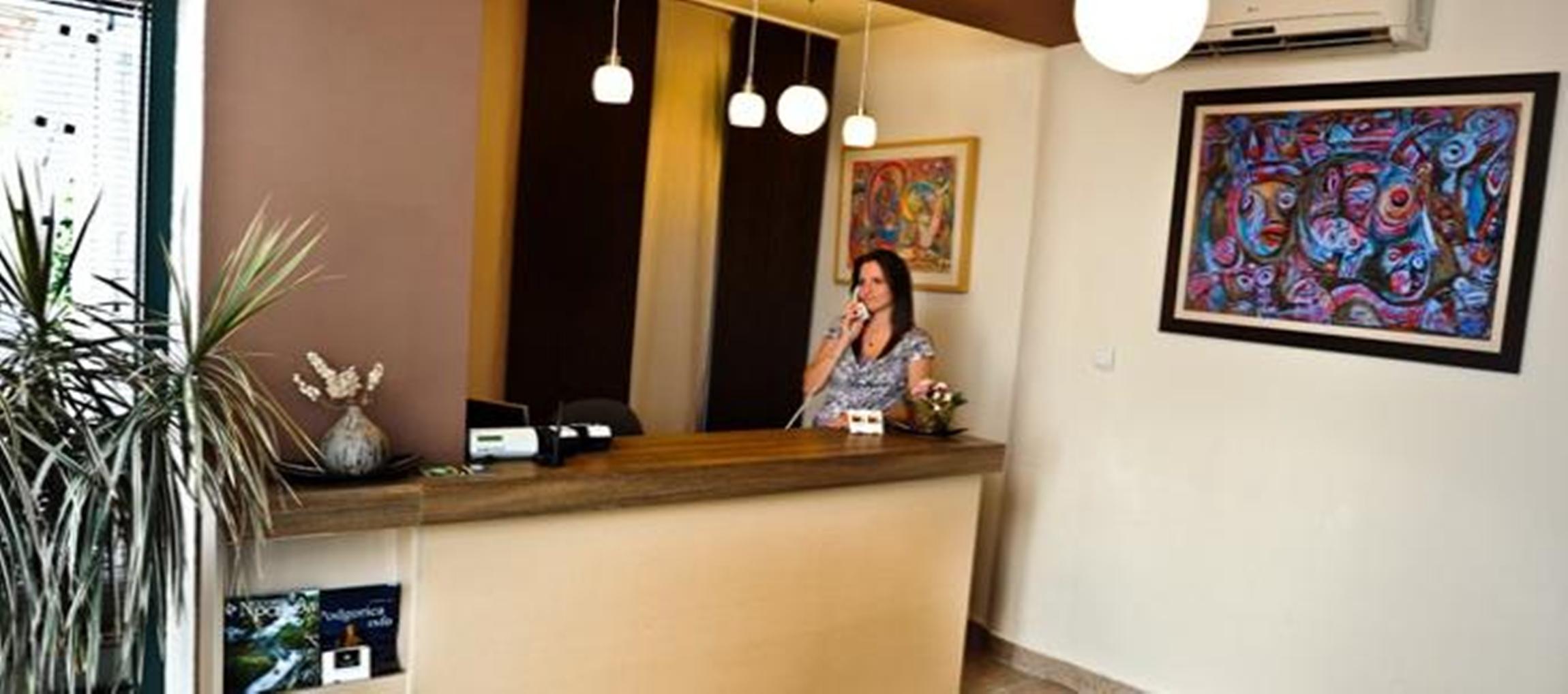 Vista Lobby Keto Hotel