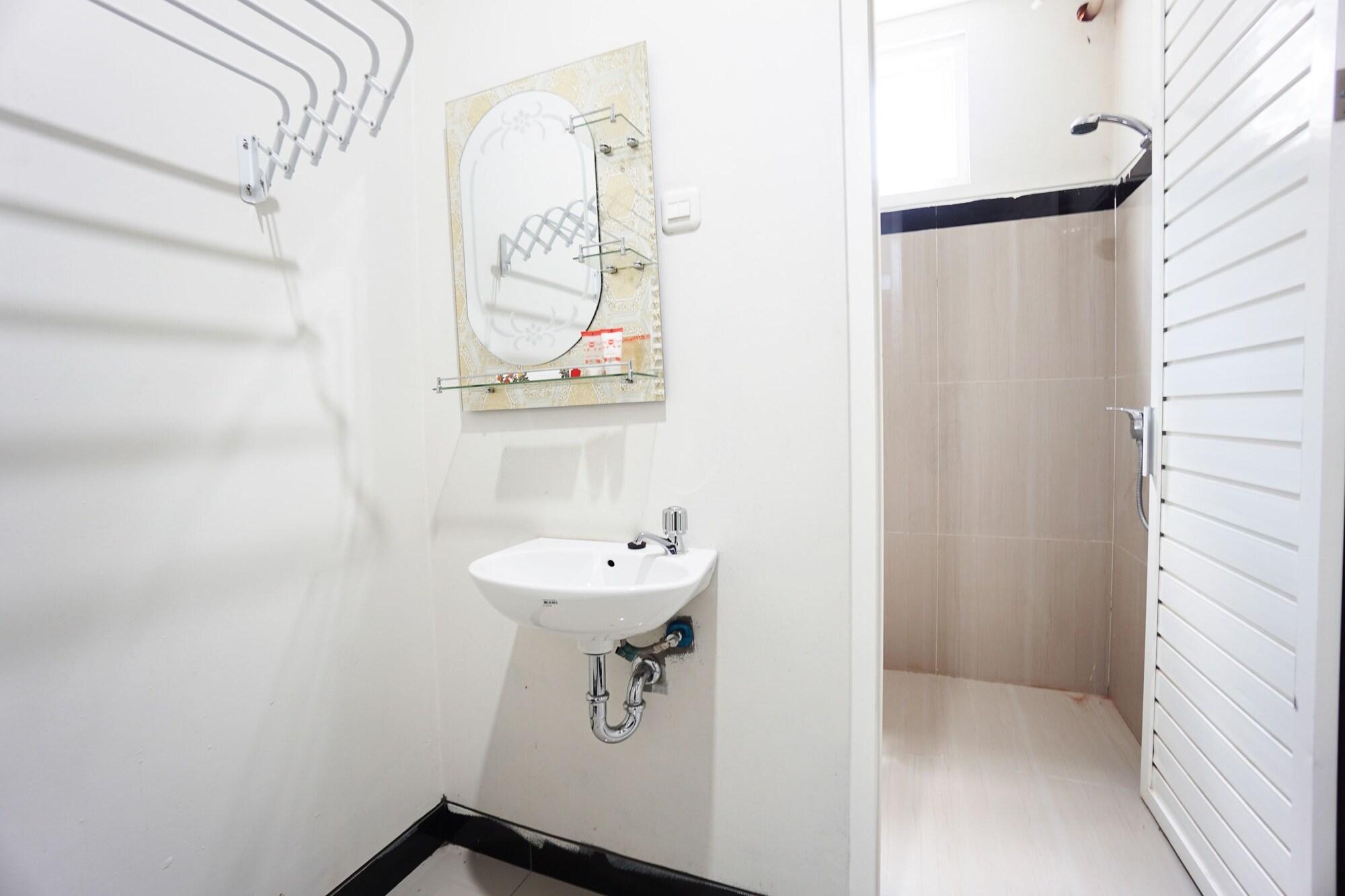 Equipamiento de Habitación OYO 1290 Felizcha House