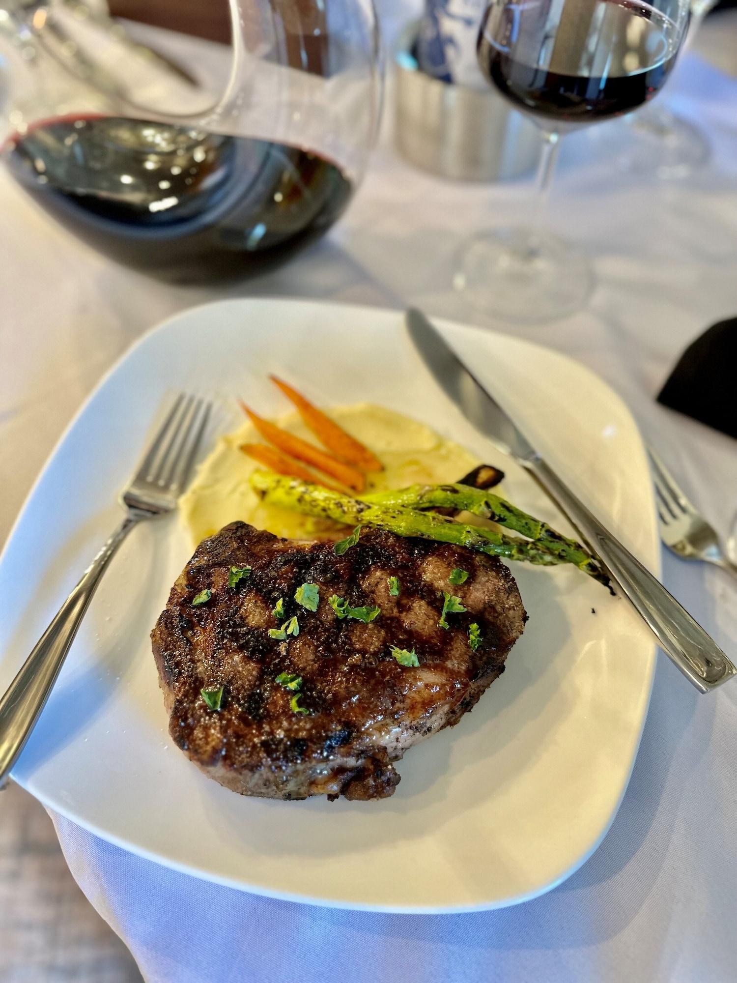 Restaurant Lakeview Hills Country Club & Resort