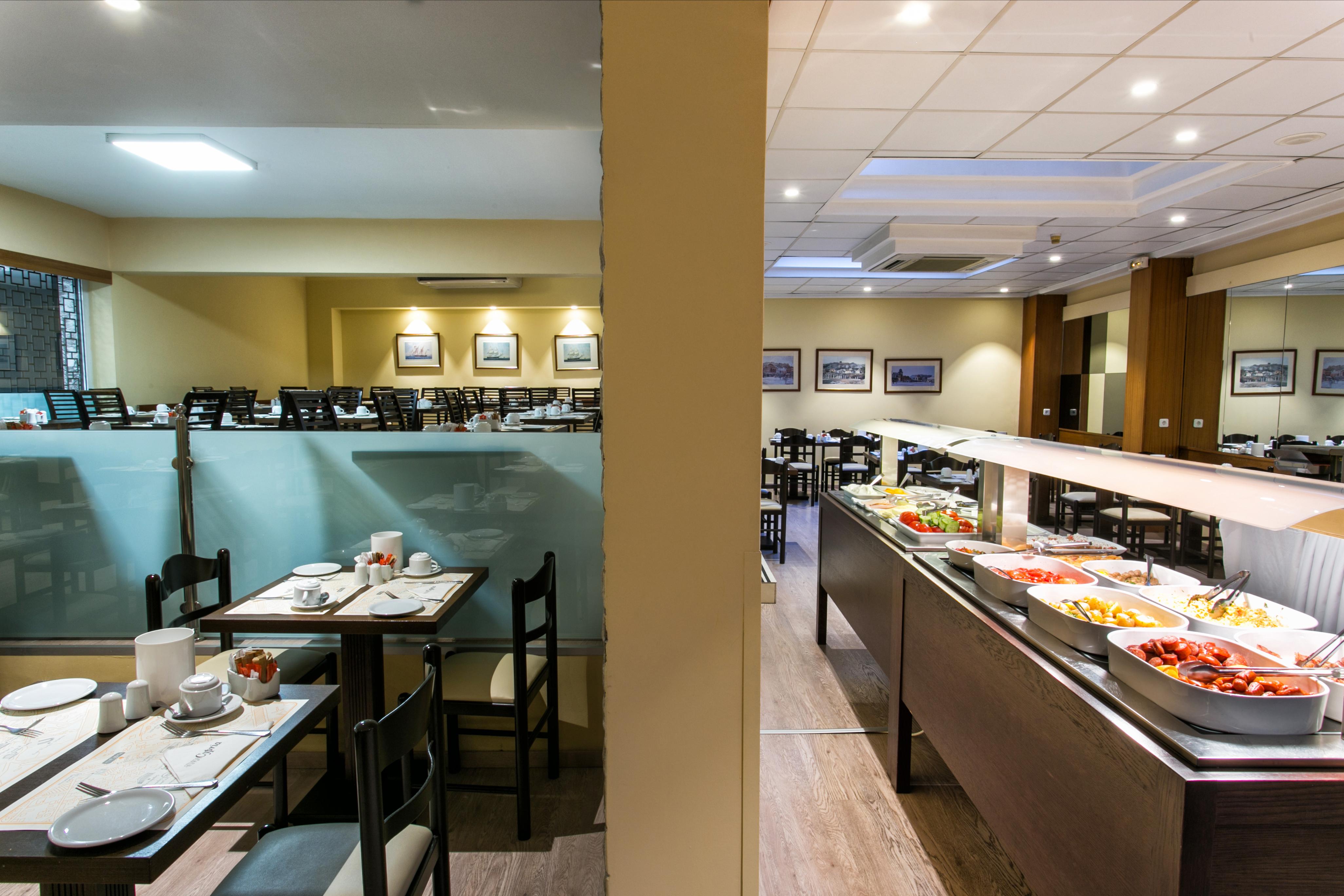 Restaurant Athens Cypria Hotel