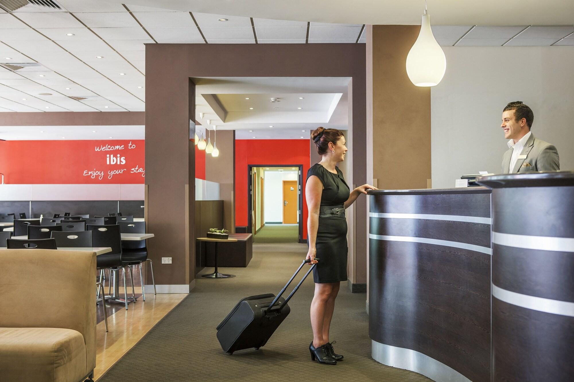 Vista Lobby ibis Rotorua