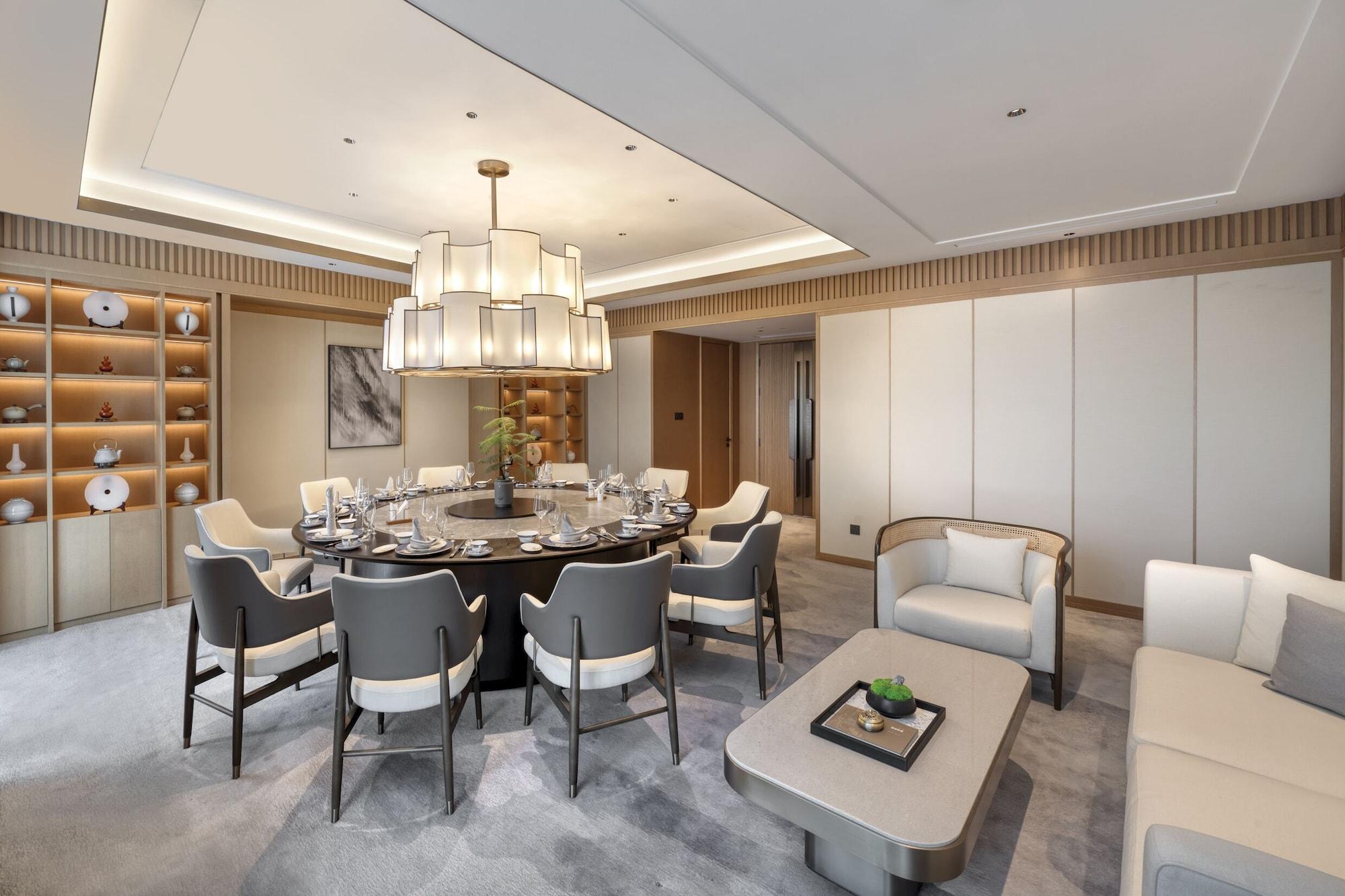 Restaurant voco Xiongan by IHG