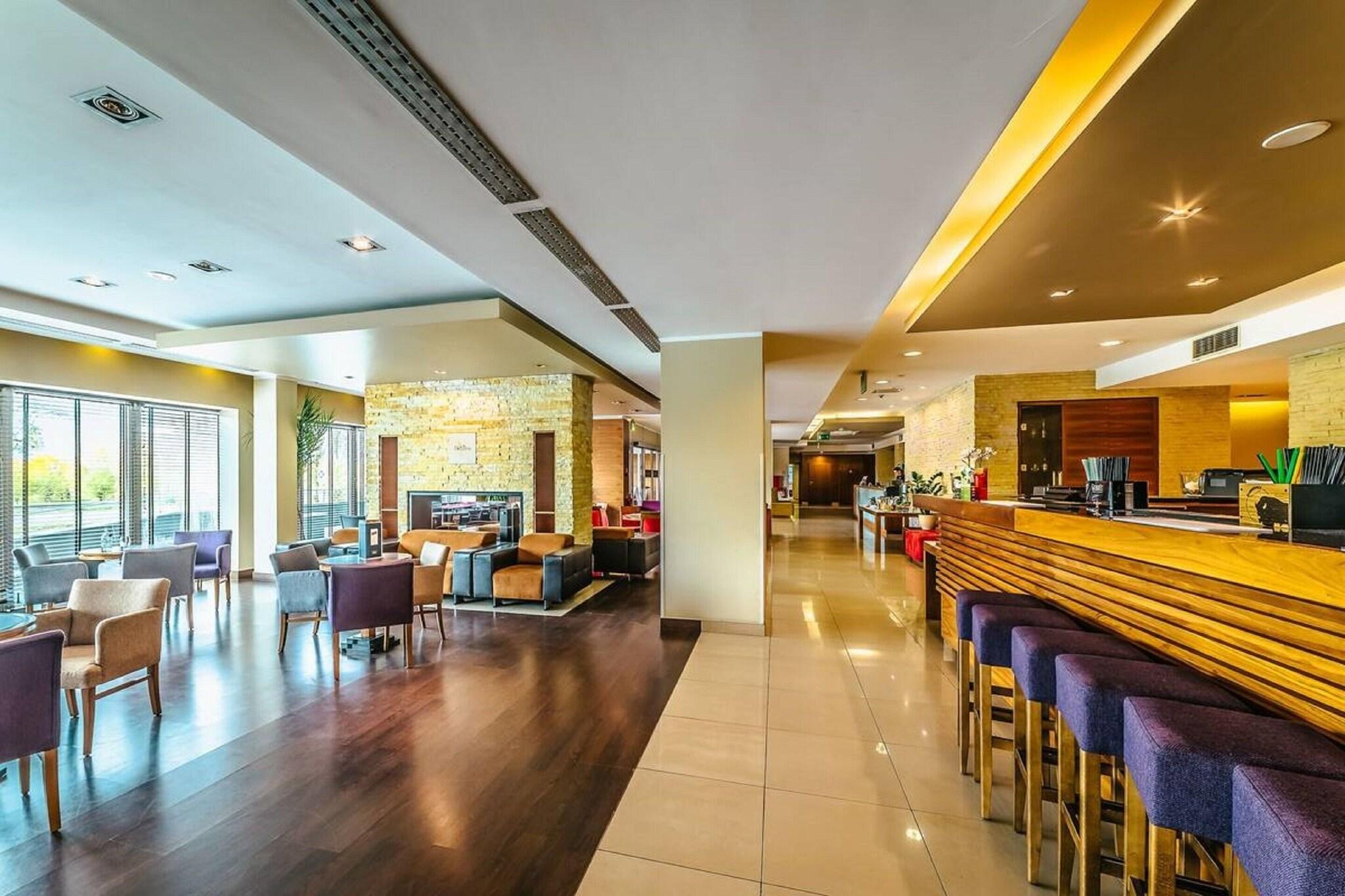 Vista Lobby Hotel DeSilva Warszawa Piaseczno