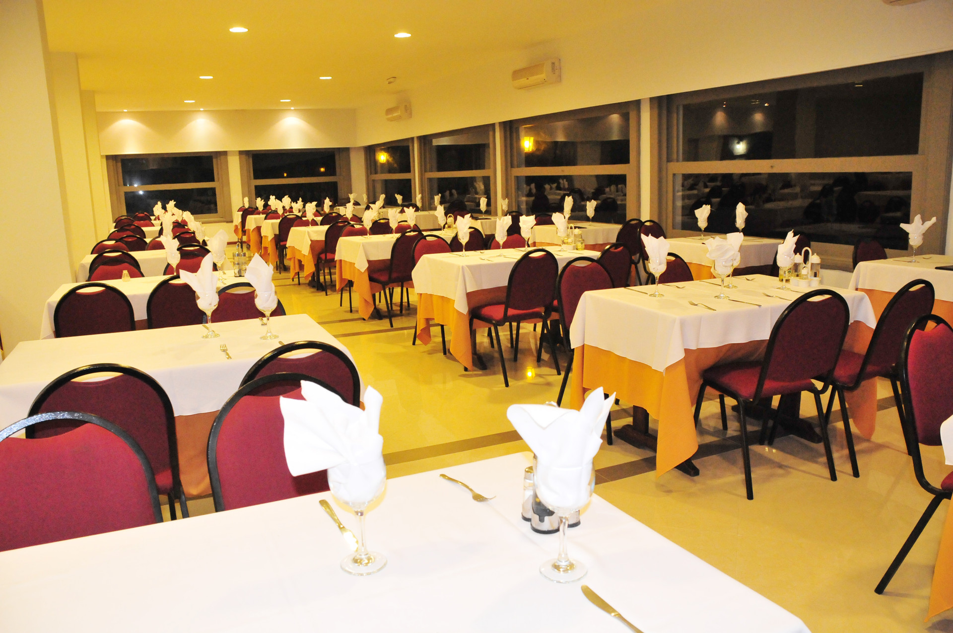 Restaurant Hotel Casino Carmelo