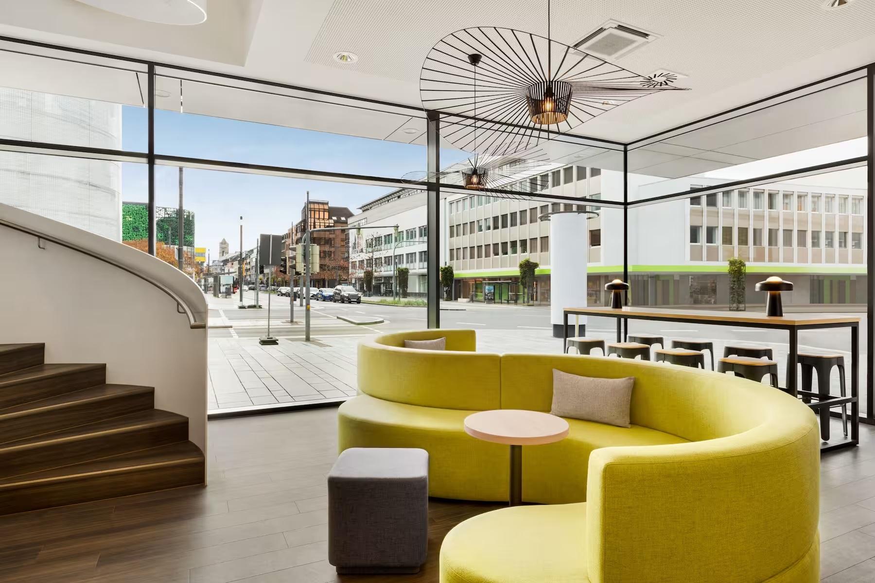 Vista Lobby Super 8 By Wyndham Koblenz