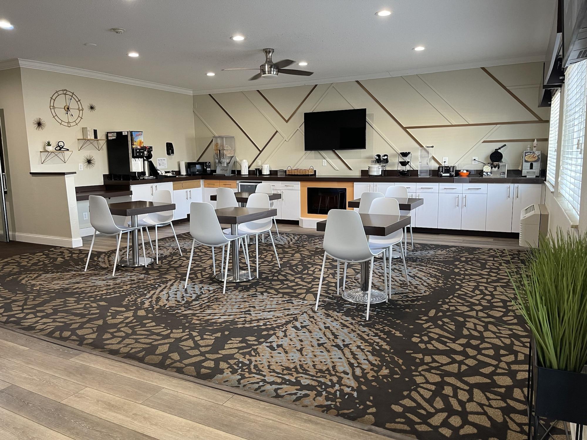 Restaurant BridgePointe Advantage by BPhotels