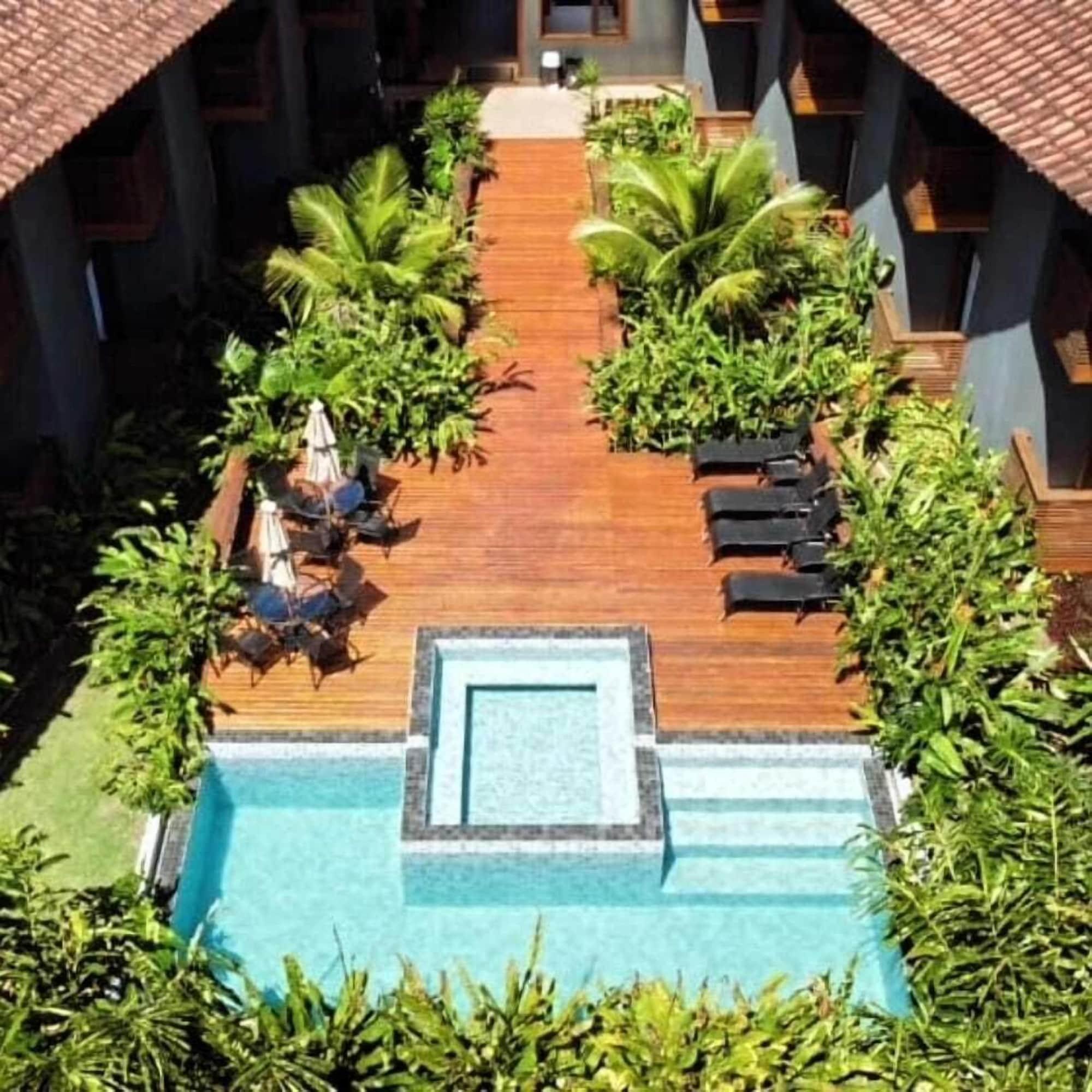 Vista Piscina Pousada Vila Ipuan