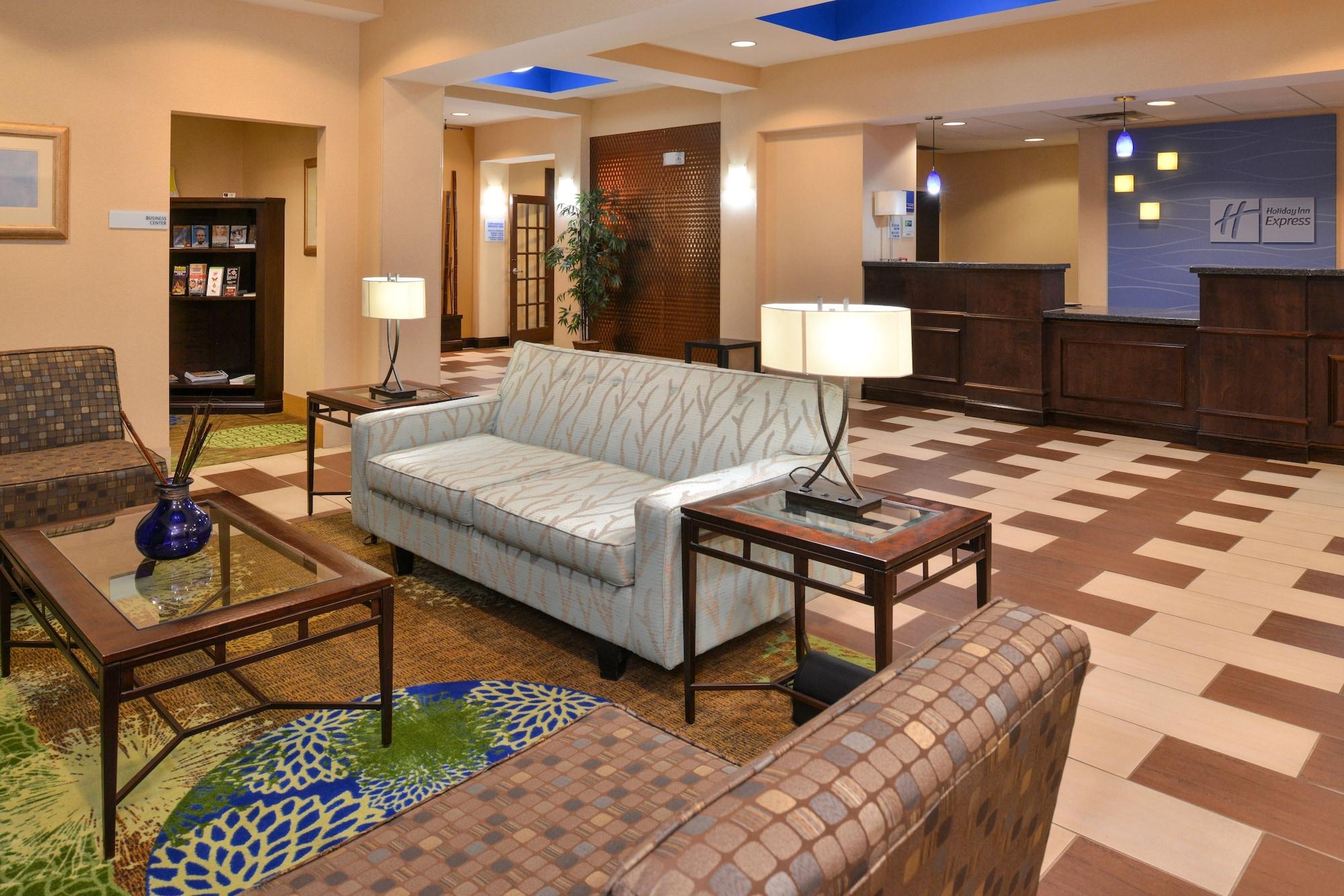 Vista Lobby Holiday Inn Express Columbia by IHG