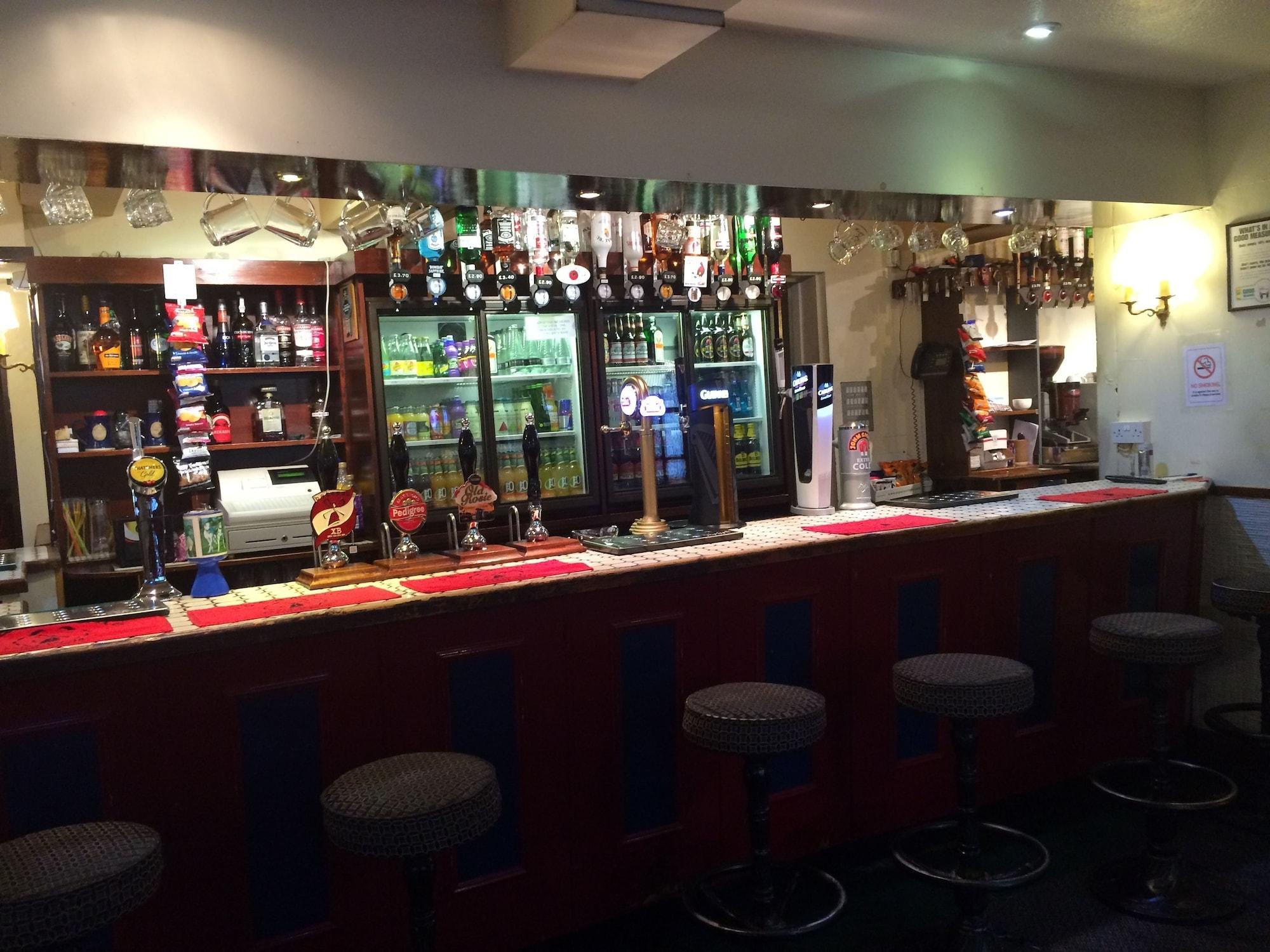 Bar/Salón Half Moon Hotel and Restaurant