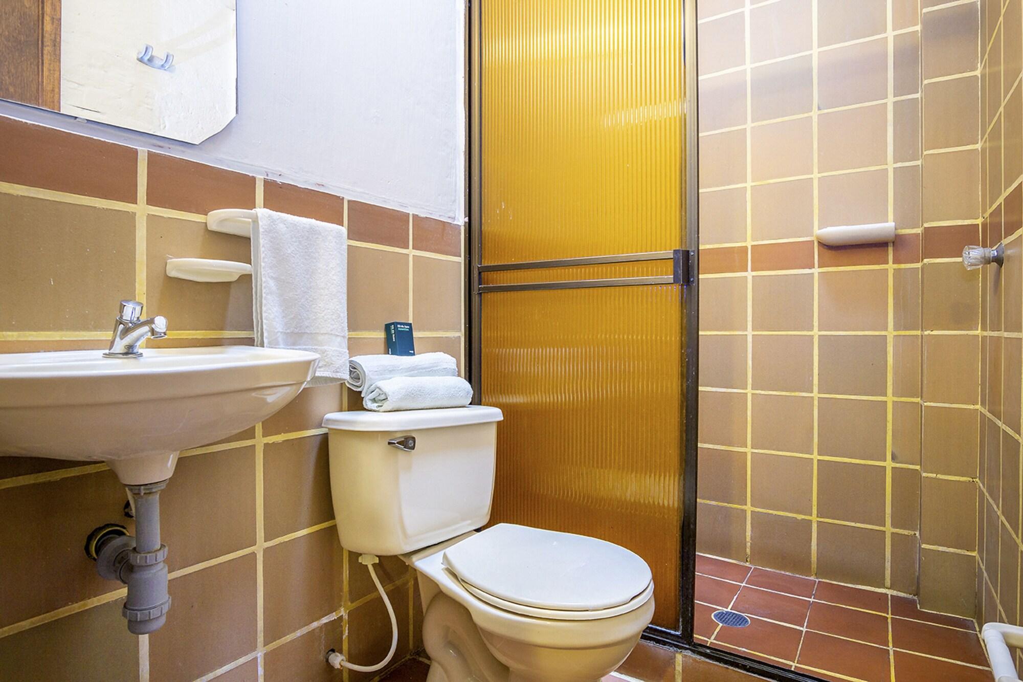 Equipamiento de Habitación Hotel Colonial Palmira