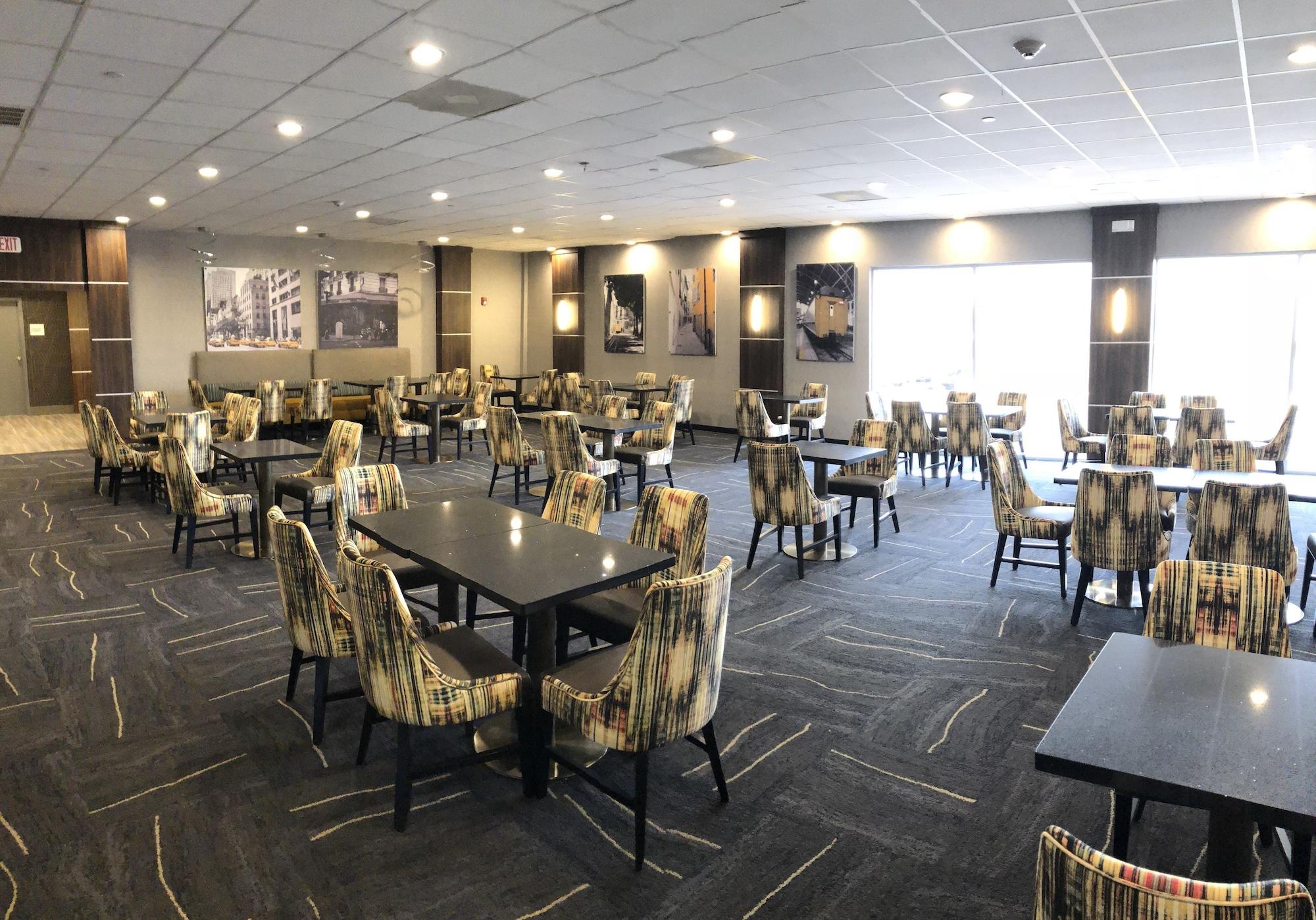Restaurant Radisson Hotel McAllen Airport