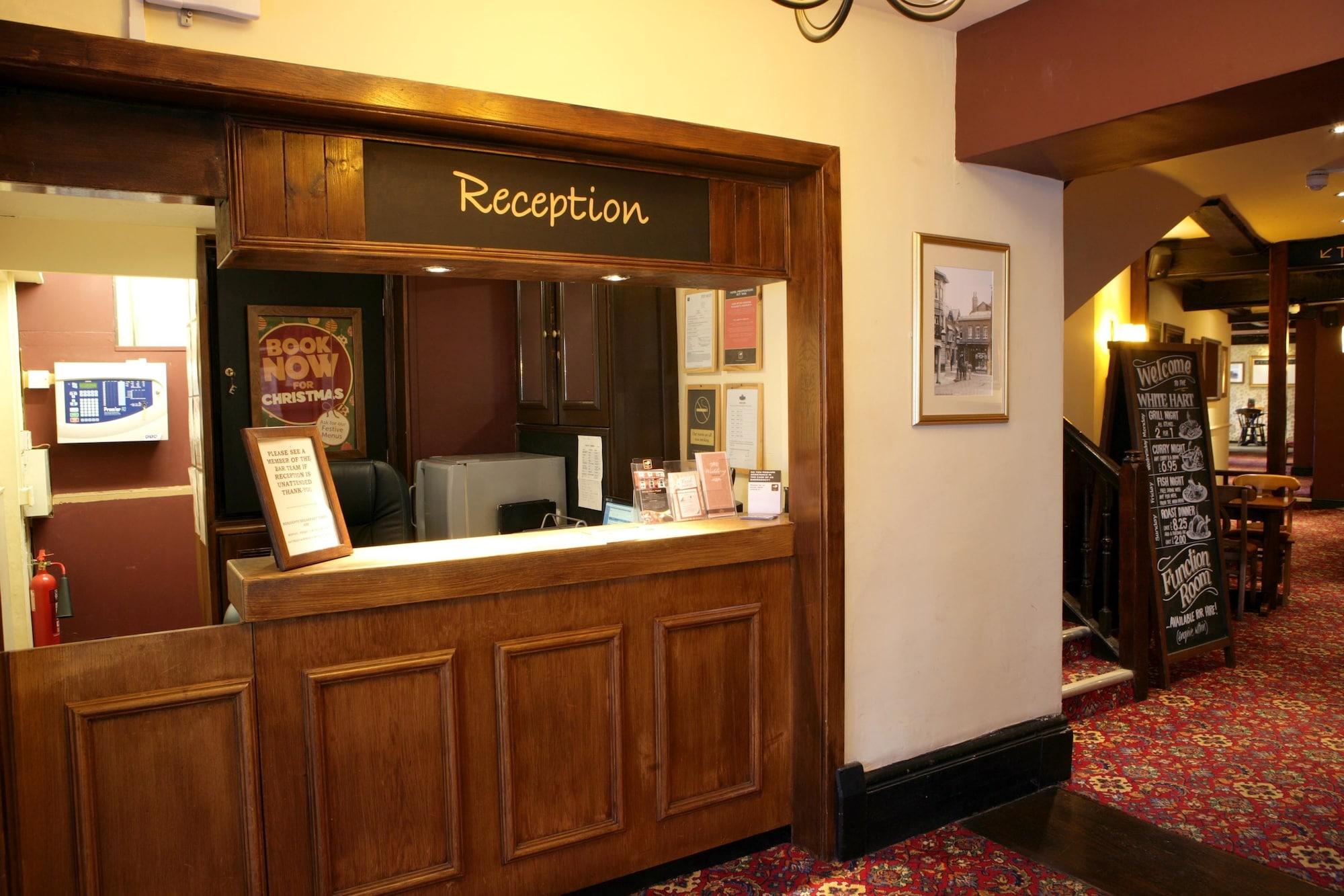 Vista Lobby White Hart, Andover by Marston's Inns
