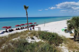 Alojamiento - Chateau Beachfront Hotel, A By The Sea Resort