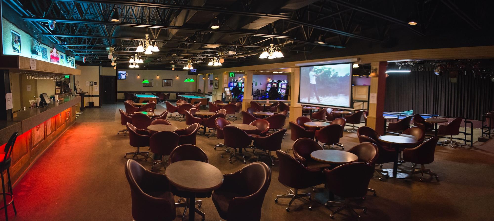 Bar/Salón Days Inn by Wyndham High Level