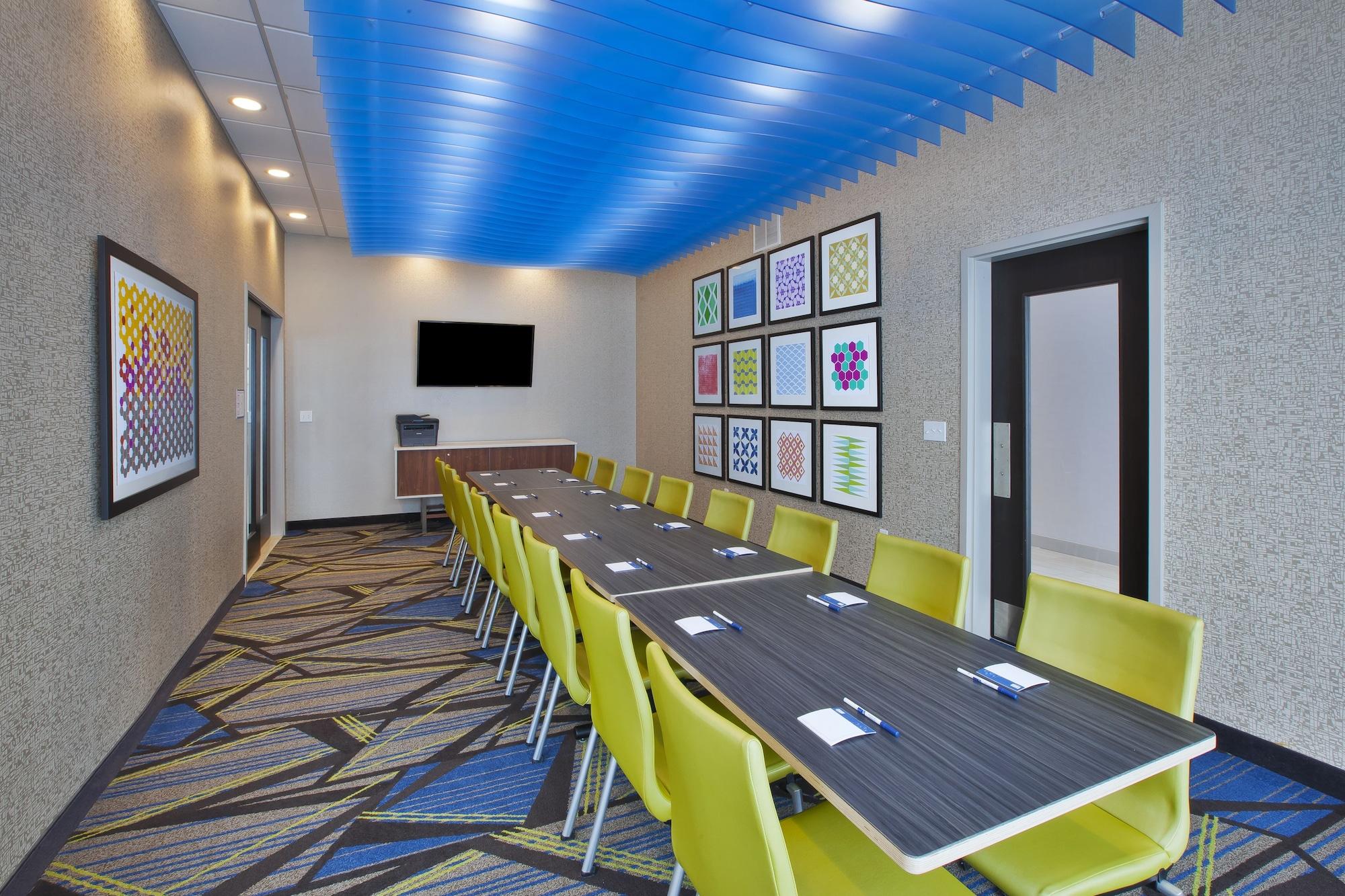 Sala de Reuniones Holiday Inn Express Auburn Hills South by IHG