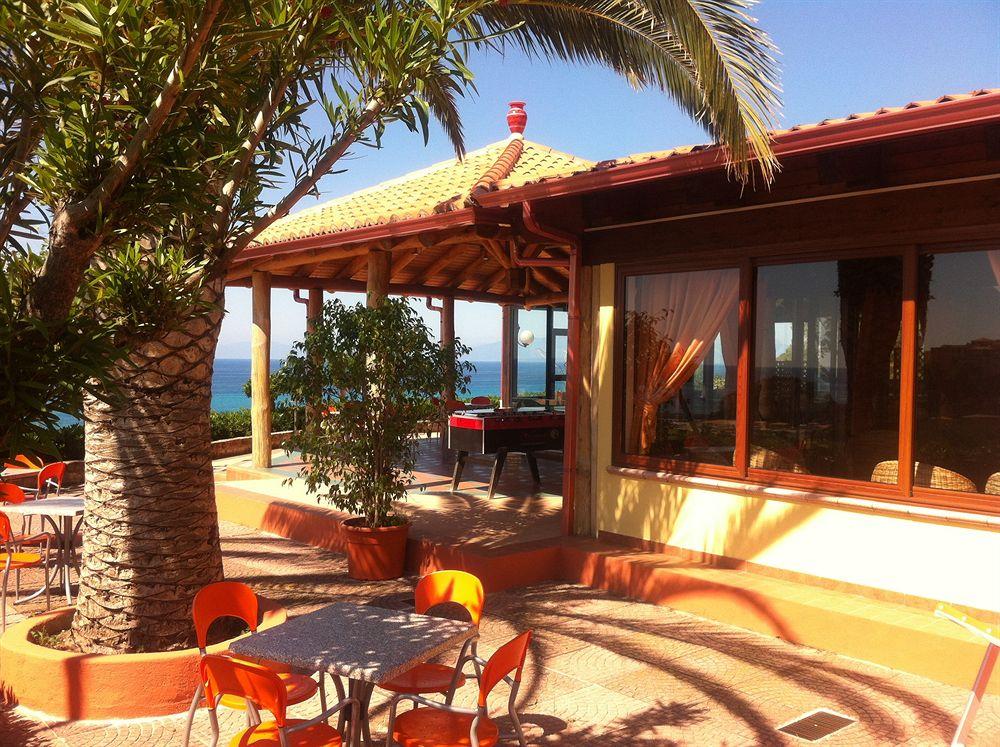 Vista Exterior Residence New Paradise