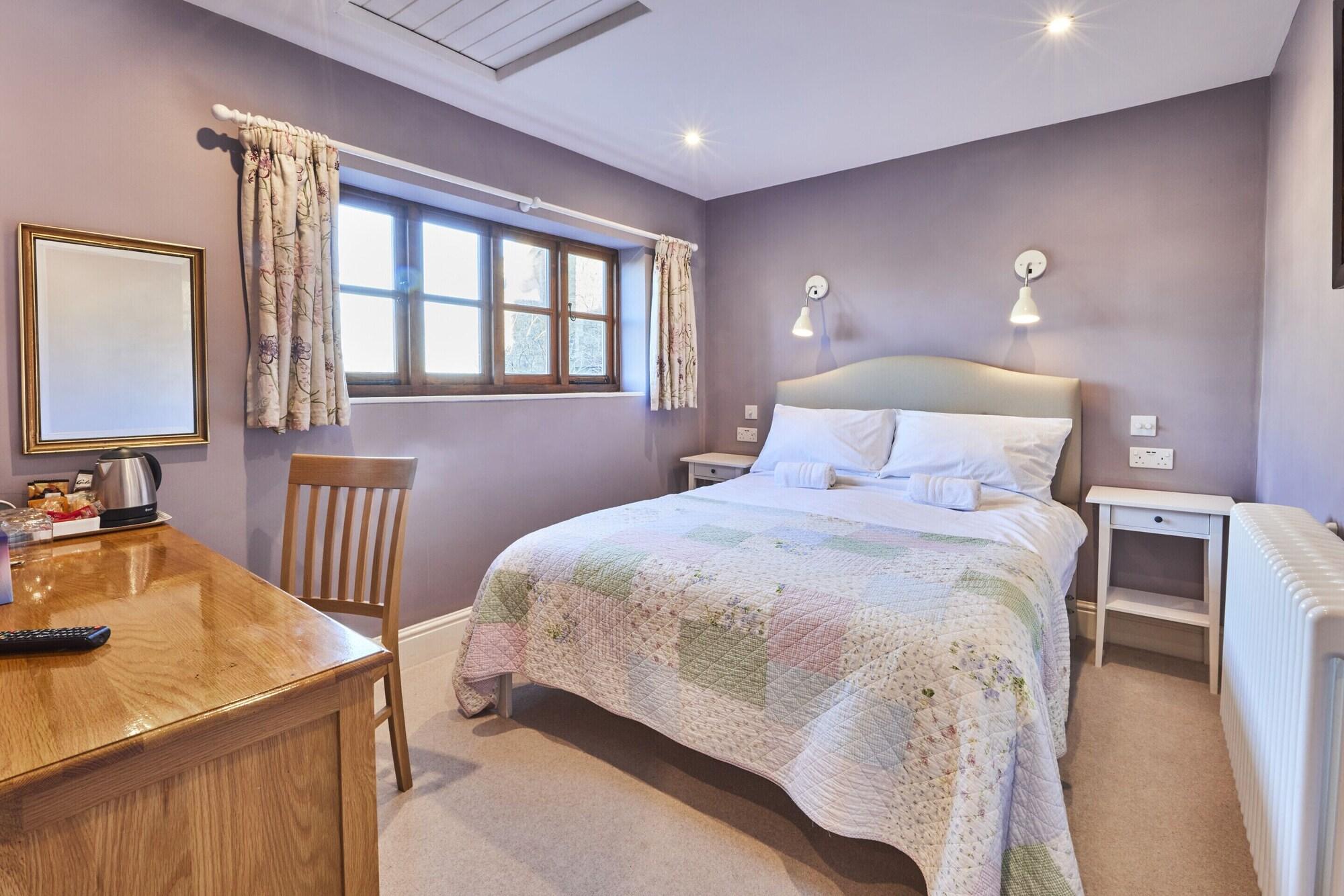 Varios Rook Lane House