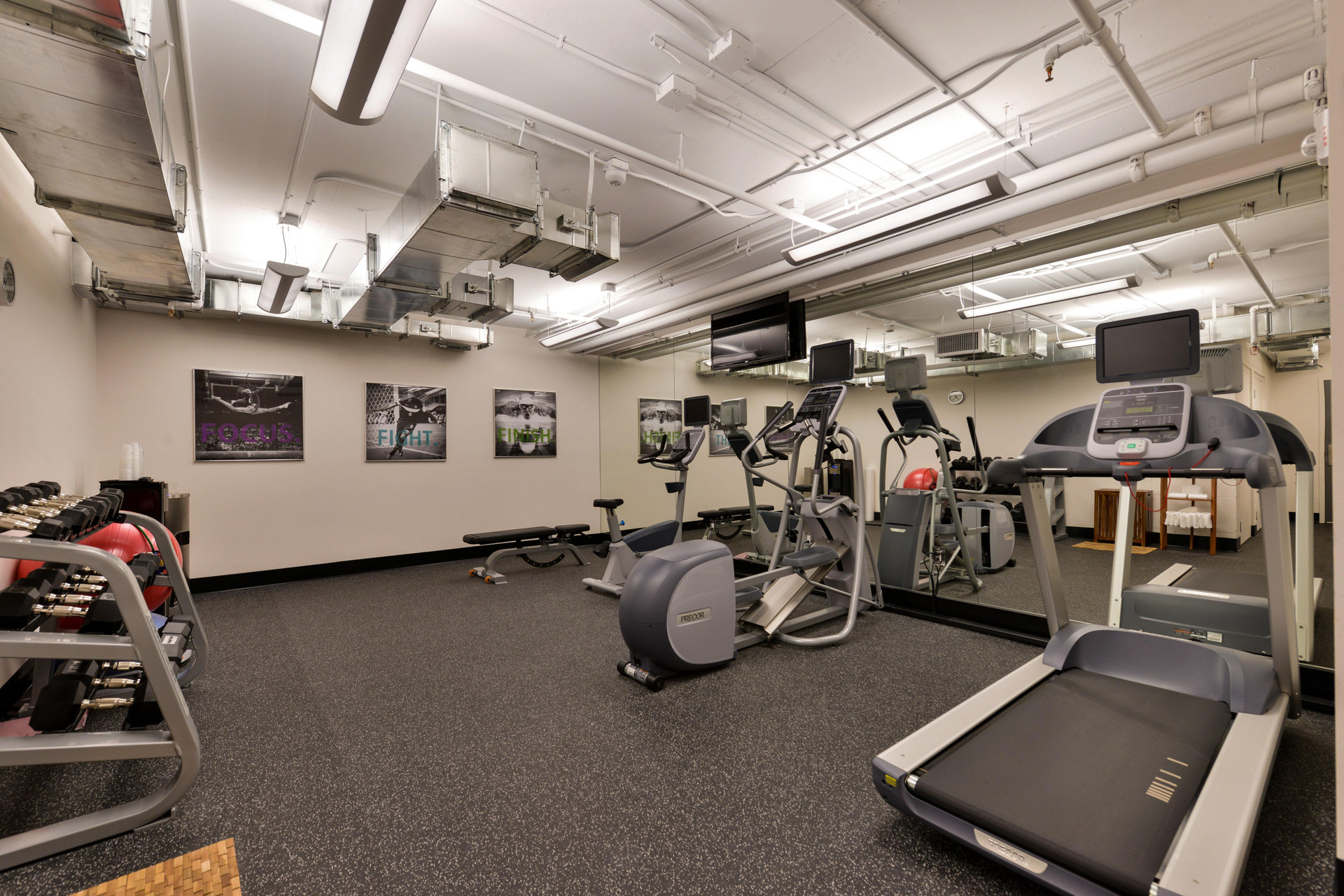 Gimnasio Holiday Inn Express & Suites San Diego - Mission Valley by IHG