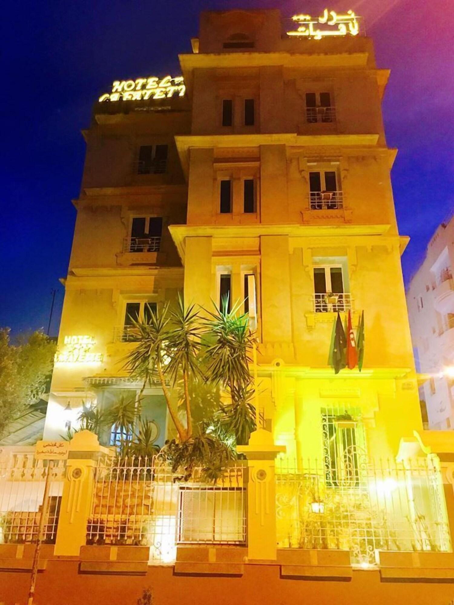 Varios Hotel Lafayette