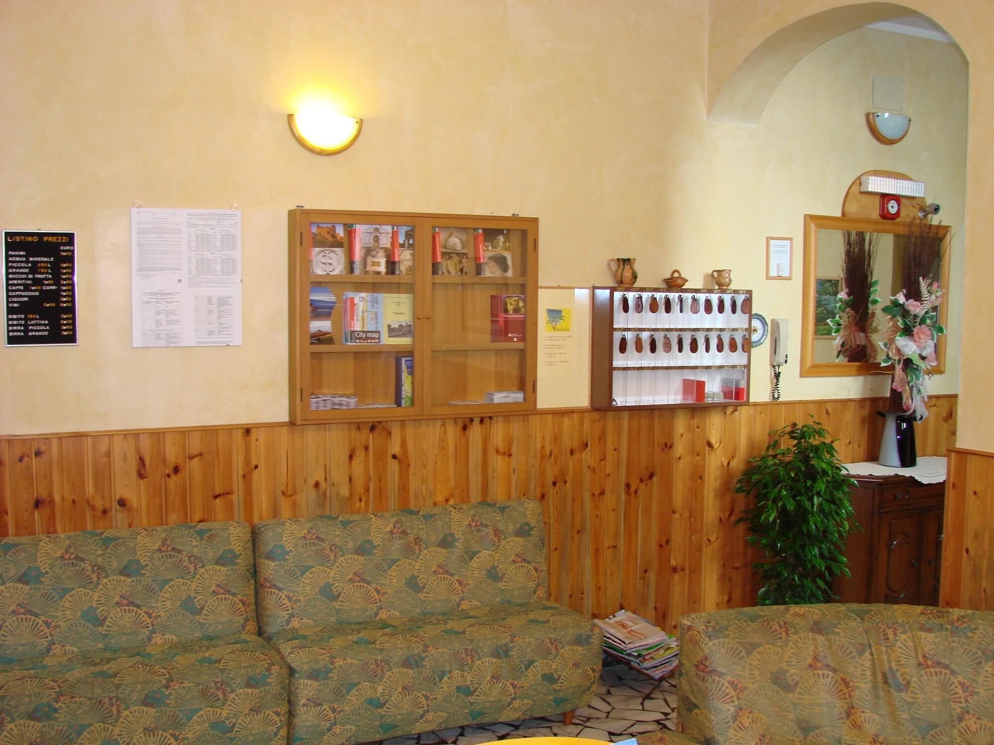Vista Lobby Albergo Villalma