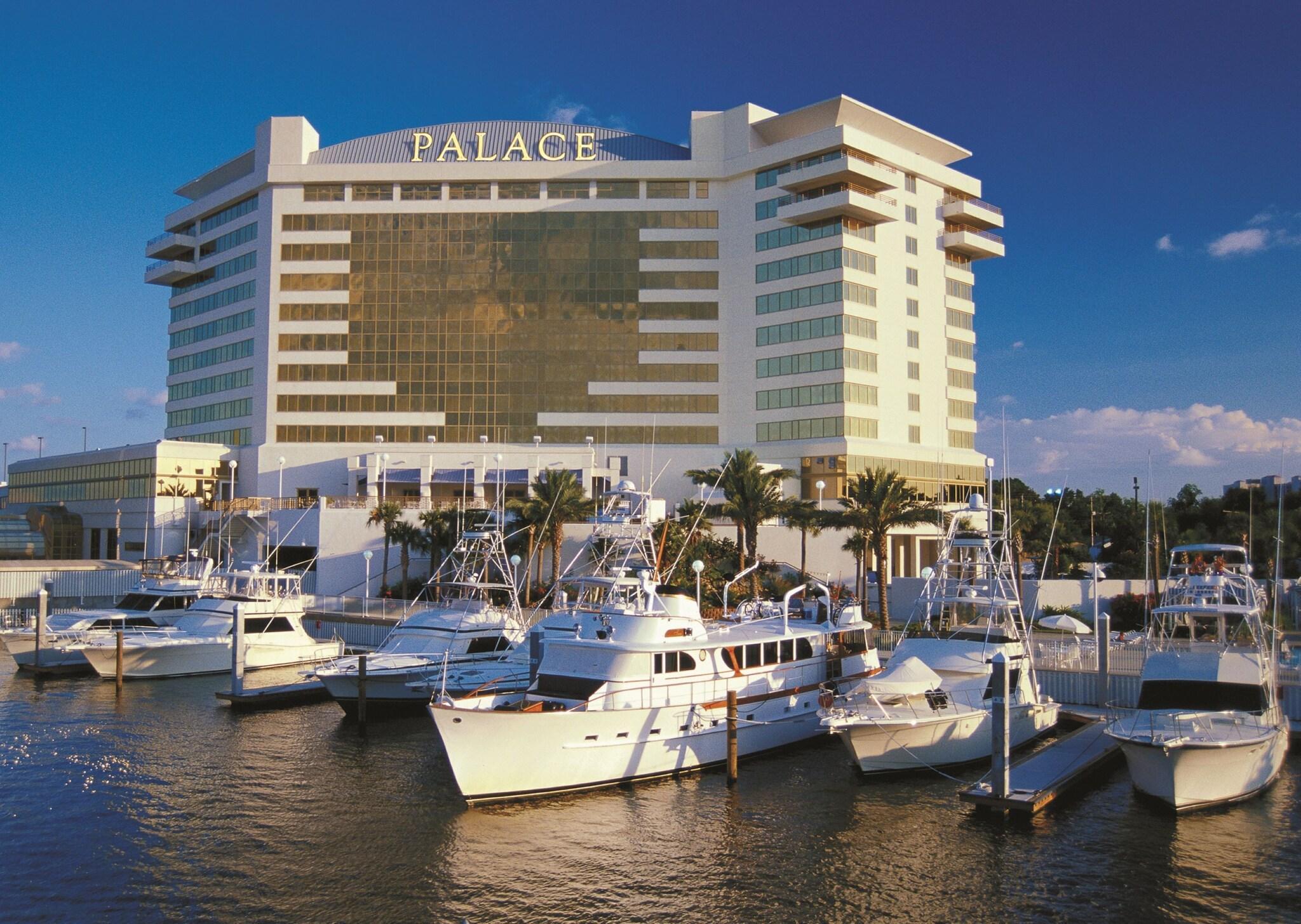 Playa Palace Casino Resort