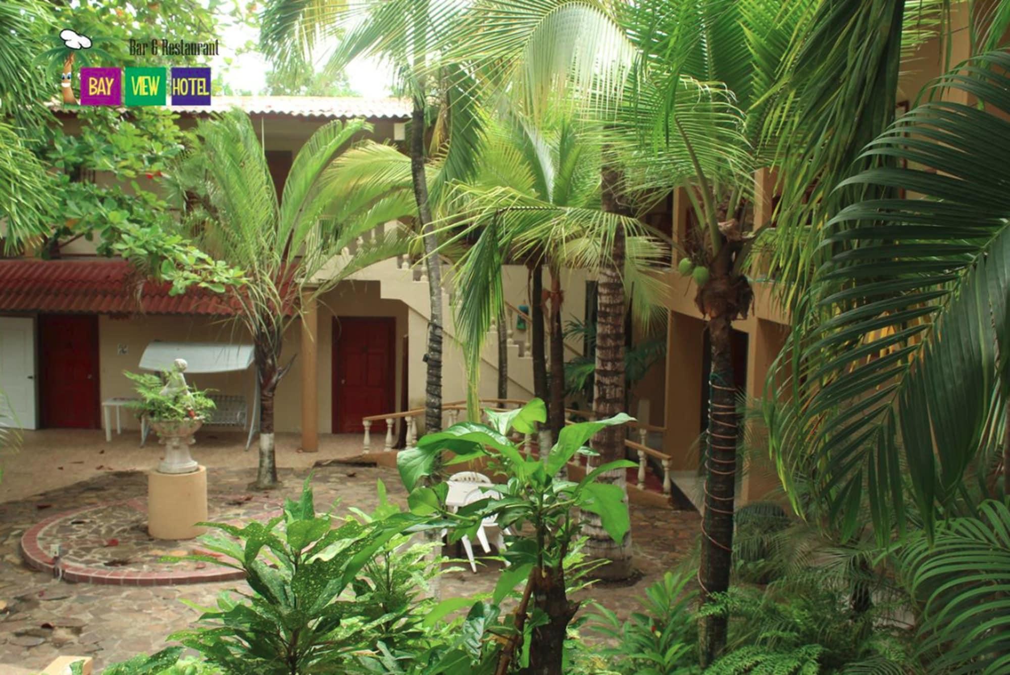 Vista Lobby Bay View Hotel