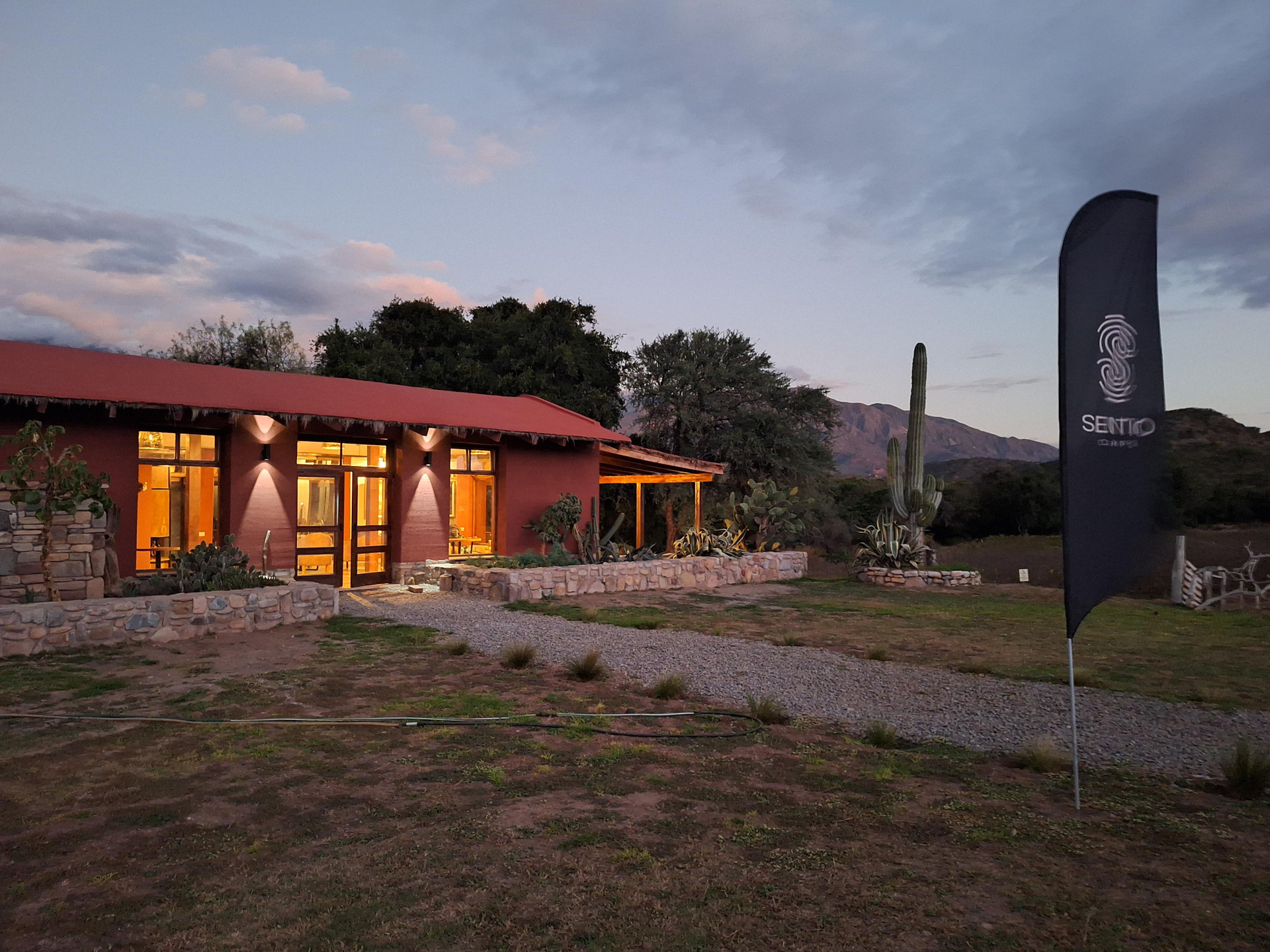 Vista Lobby Sentio Camps