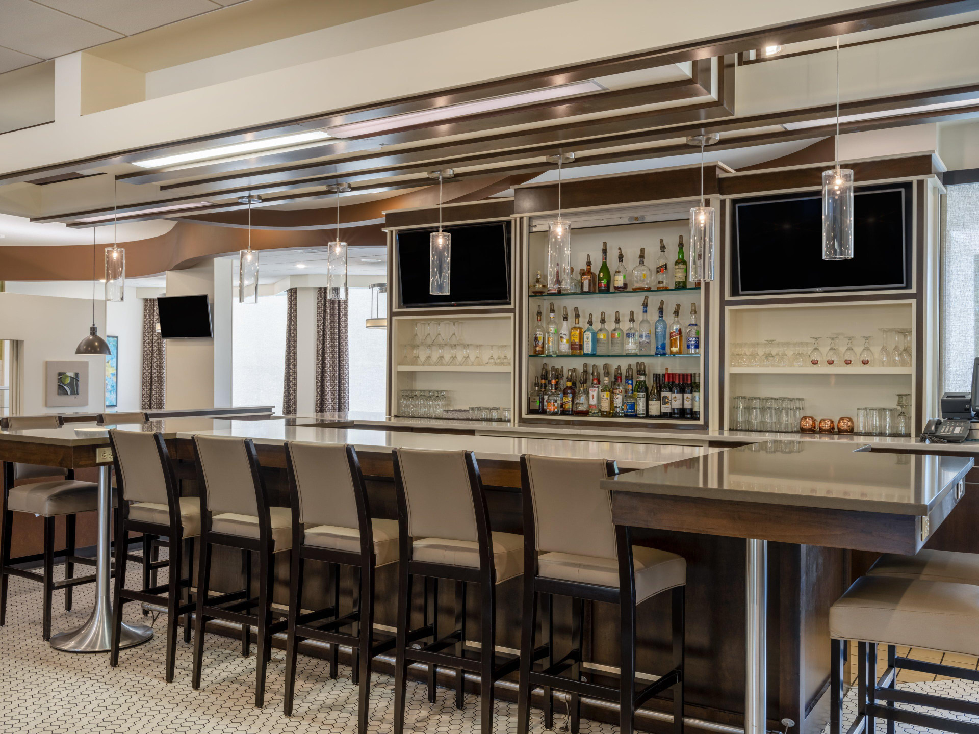 Bar/Salón Holiday Inn Greensboro Coliseum by IHG