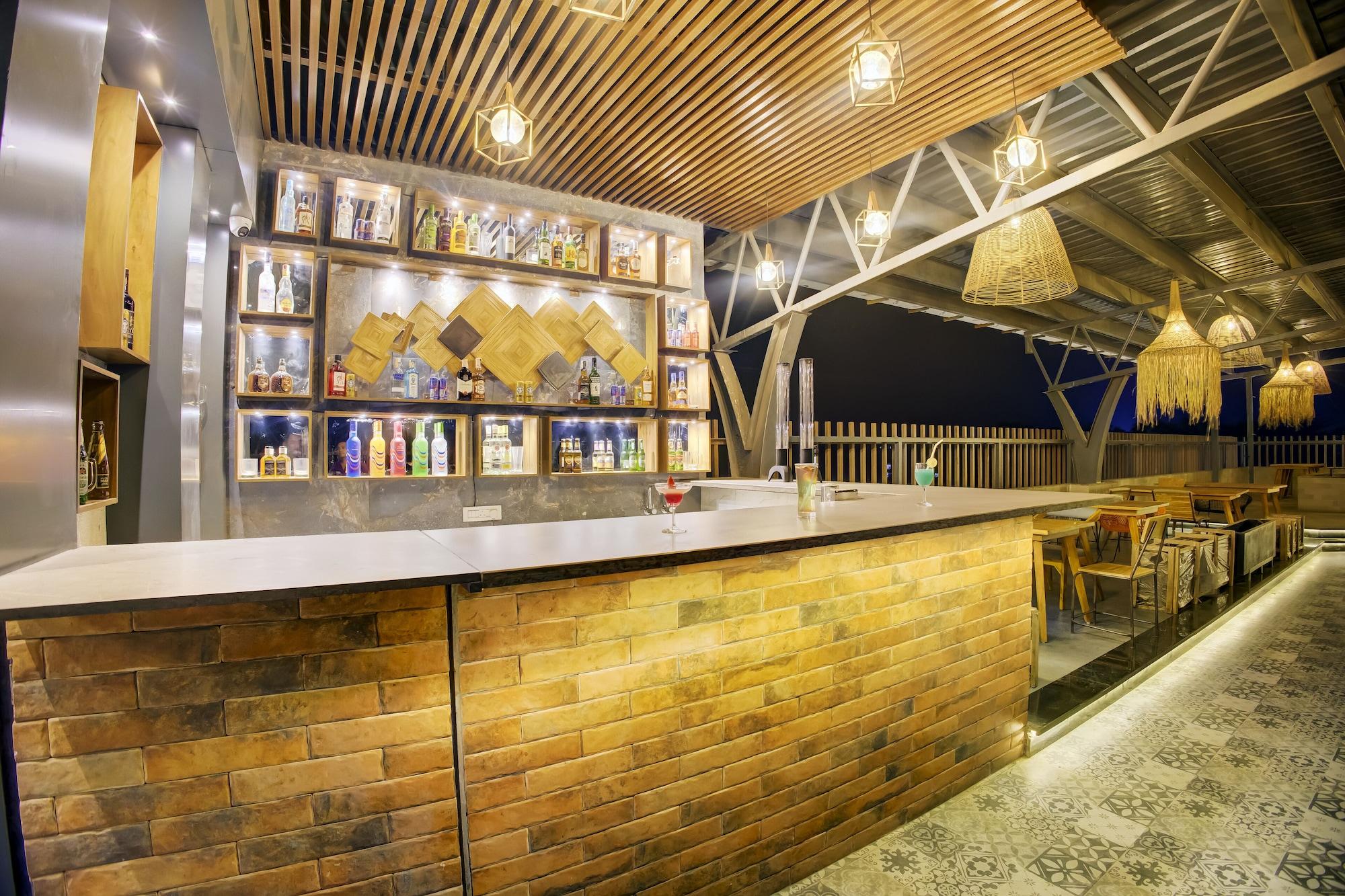 Bar/Salón Cozzet Mahad