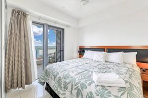 Alquiler Vacacional - Panaromic magical views, two beds luxury apartment Darwin CBD