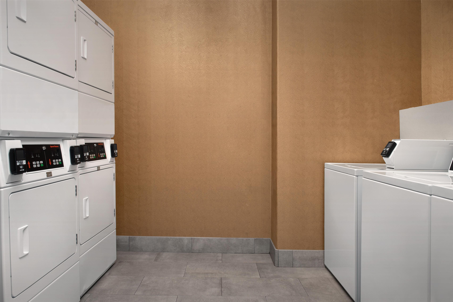 Vista Lobby Homewood Suites by Hilton Vancouver-Portland