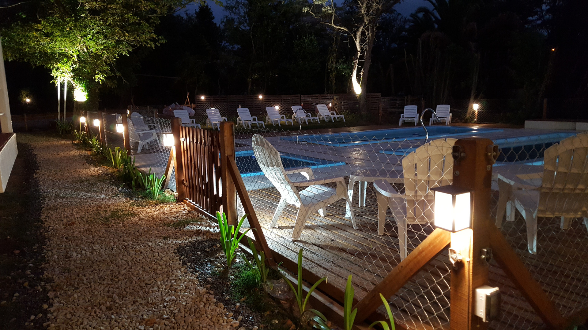 Vista Piscina Apart Hotel La Giraldilla