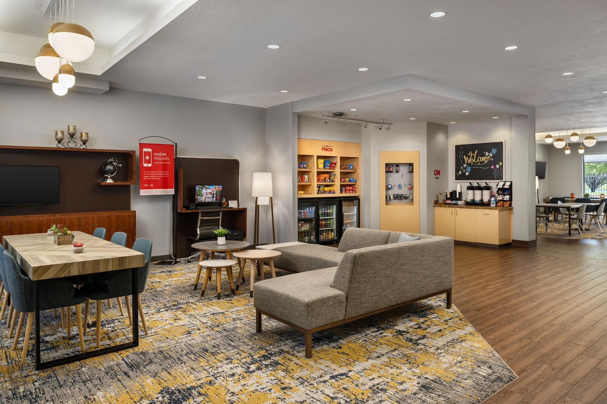 Vista Lobby Towneplace Suites Salt Lake City-West Valley
