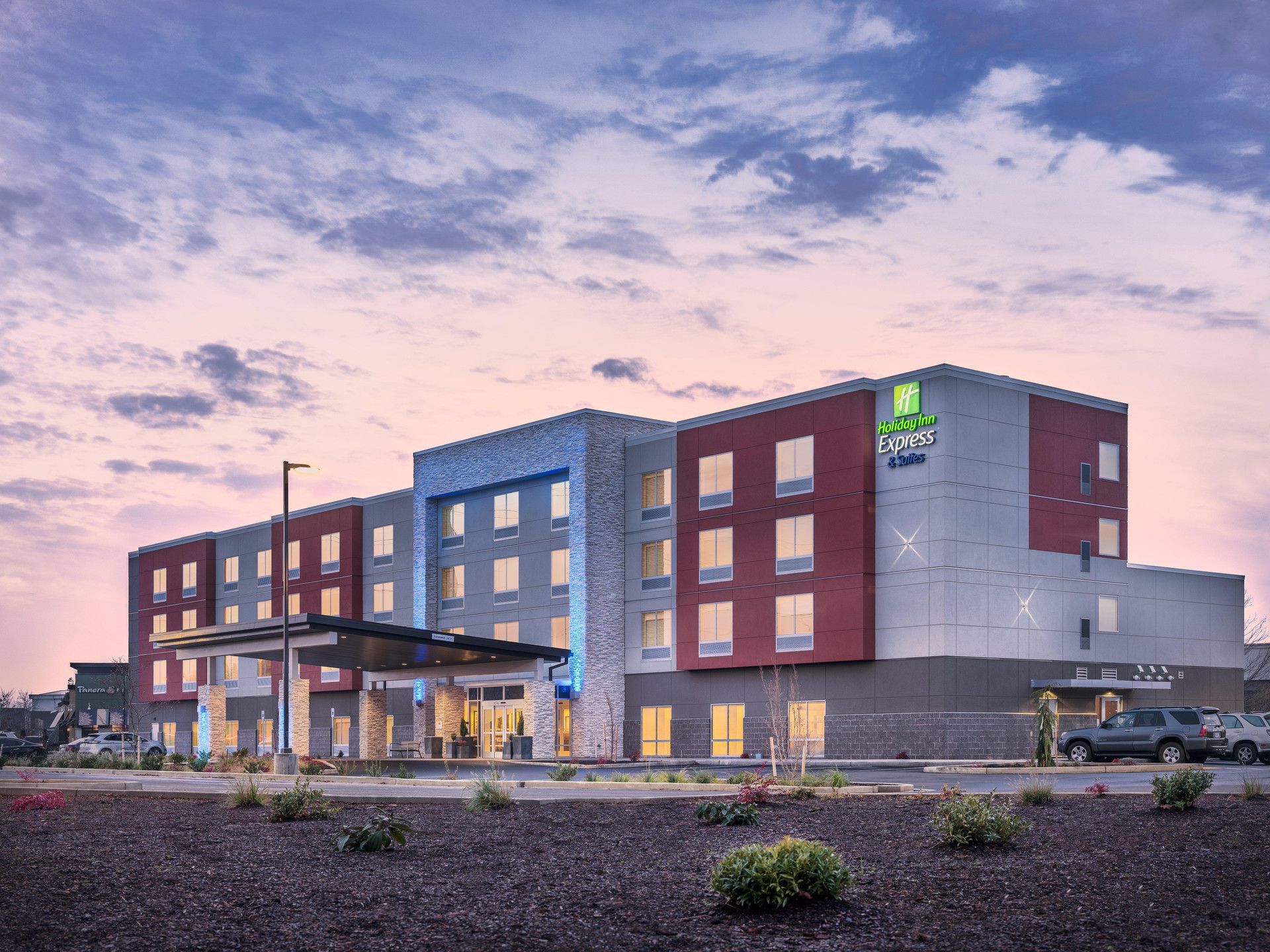 Vista Exterior Hol. Inn Exp. and Suites SALEM NORTH - KEIZER