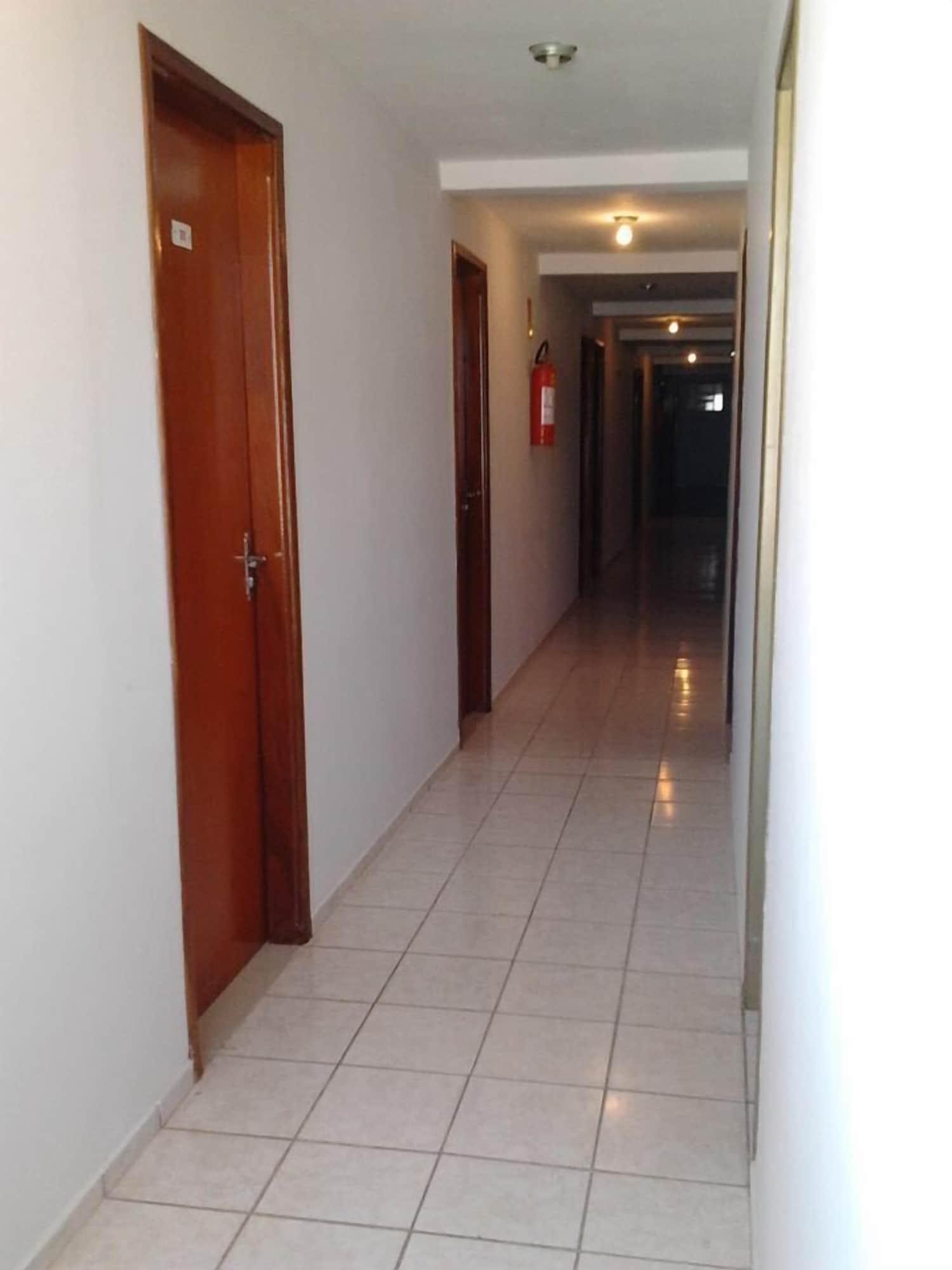 Variados (as) Hotel Imperador