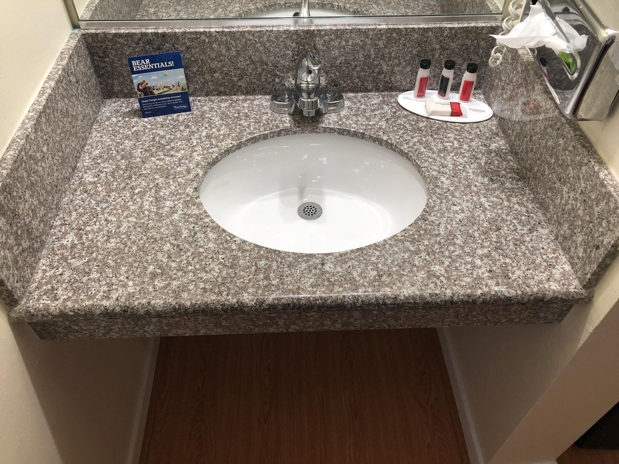Equipamiento de Habitación Travelodge by Wyndham Pasadena Central