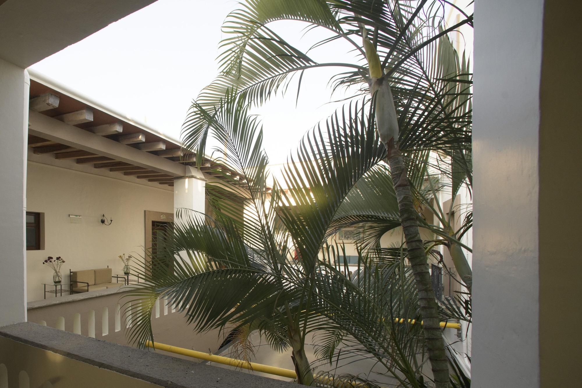 Vista Exterior Hotel Casa Antigua