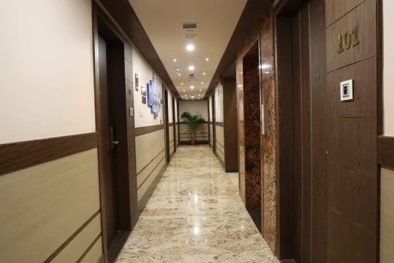 Vista Lobby Aaccord Suites Inn