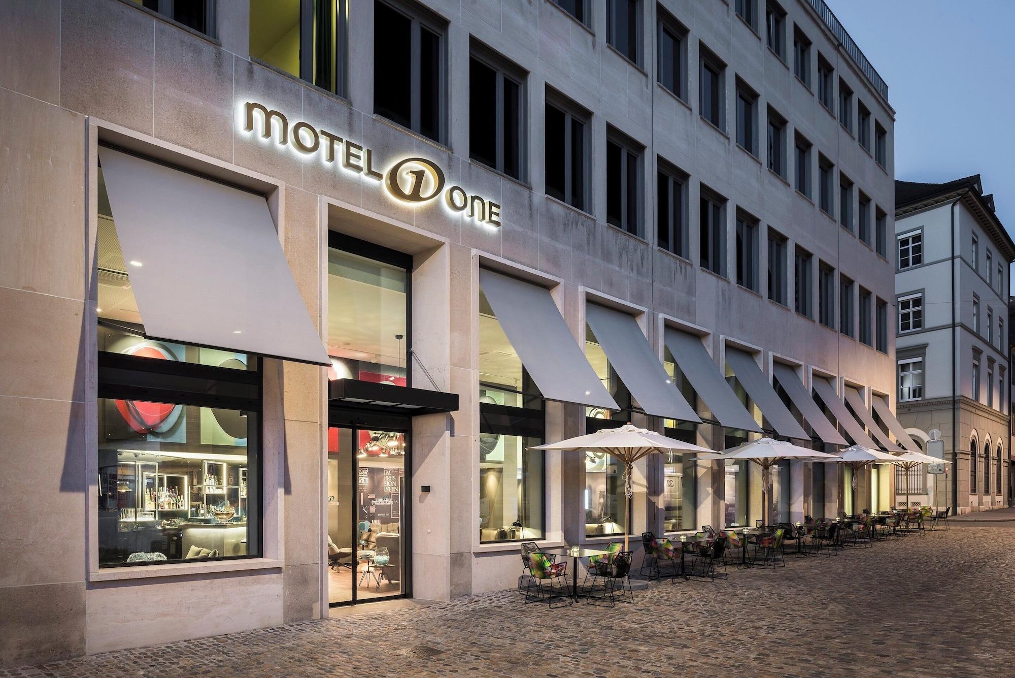 Vista Exterior Motel One Basel