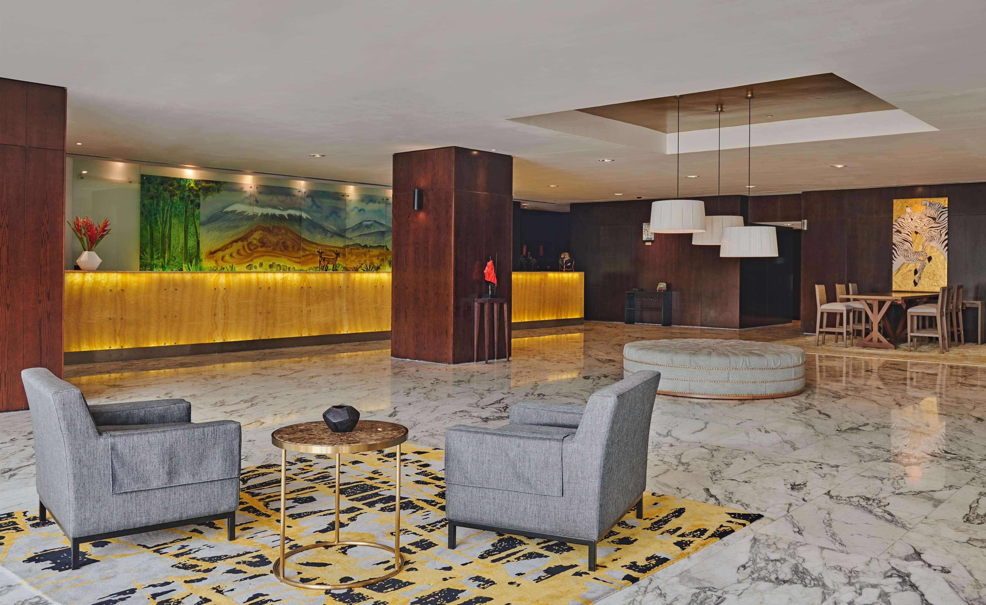 Vista Lobby Hyatt Regency Dar Es Salaam, The Kilimanjaro