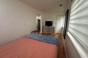 Alquiler Vacacional - Cottage in Lexington with Lake view just 100 steps from the beach!!