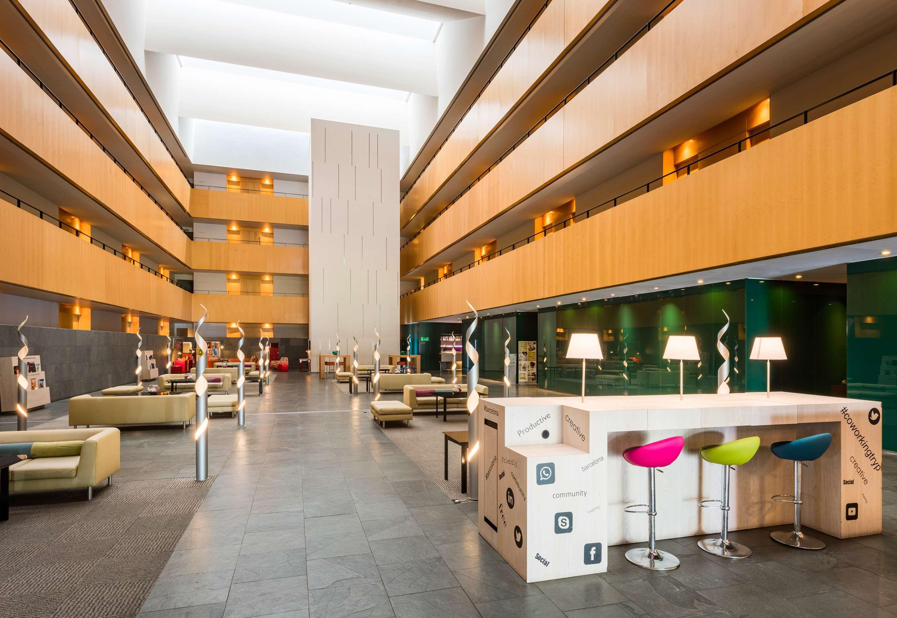 Vista Lobby INNSiDE by Meliá Barcelona Aeropuerto