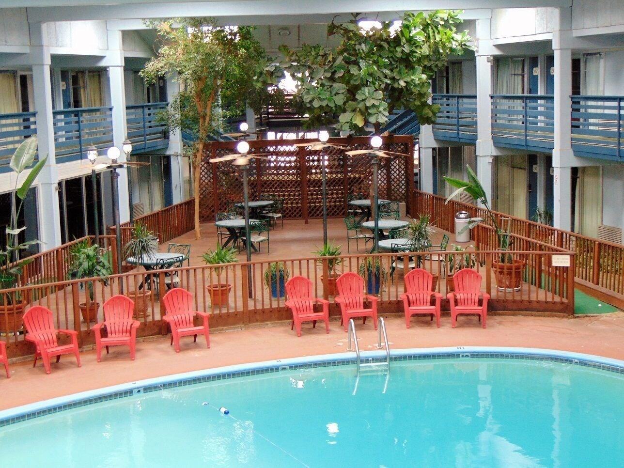 Vista Exterior Hub City Inn